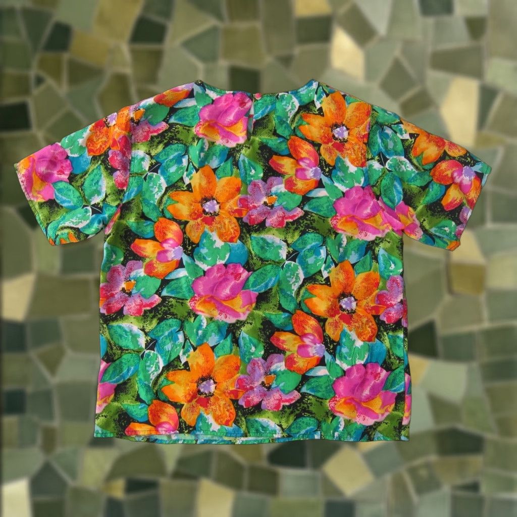 Pinko Vintage Dahan Blouse Tunic 100% Silk Short Sleeve Pink White Green Floral M Womens Size M / US 6-8 / IT 42-44 - 1 Thumbnail