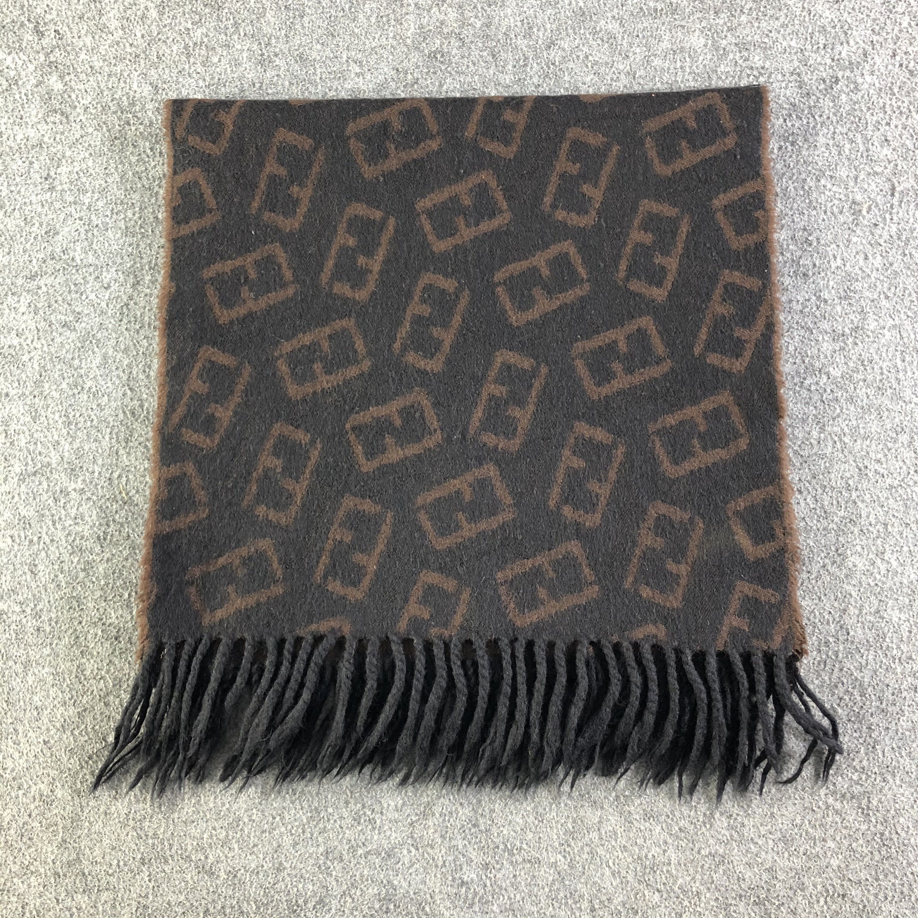 Fendi Fendi Scarf / Muffler / Neckwear P307 Size ONE SIZE - 2 Thumbnail