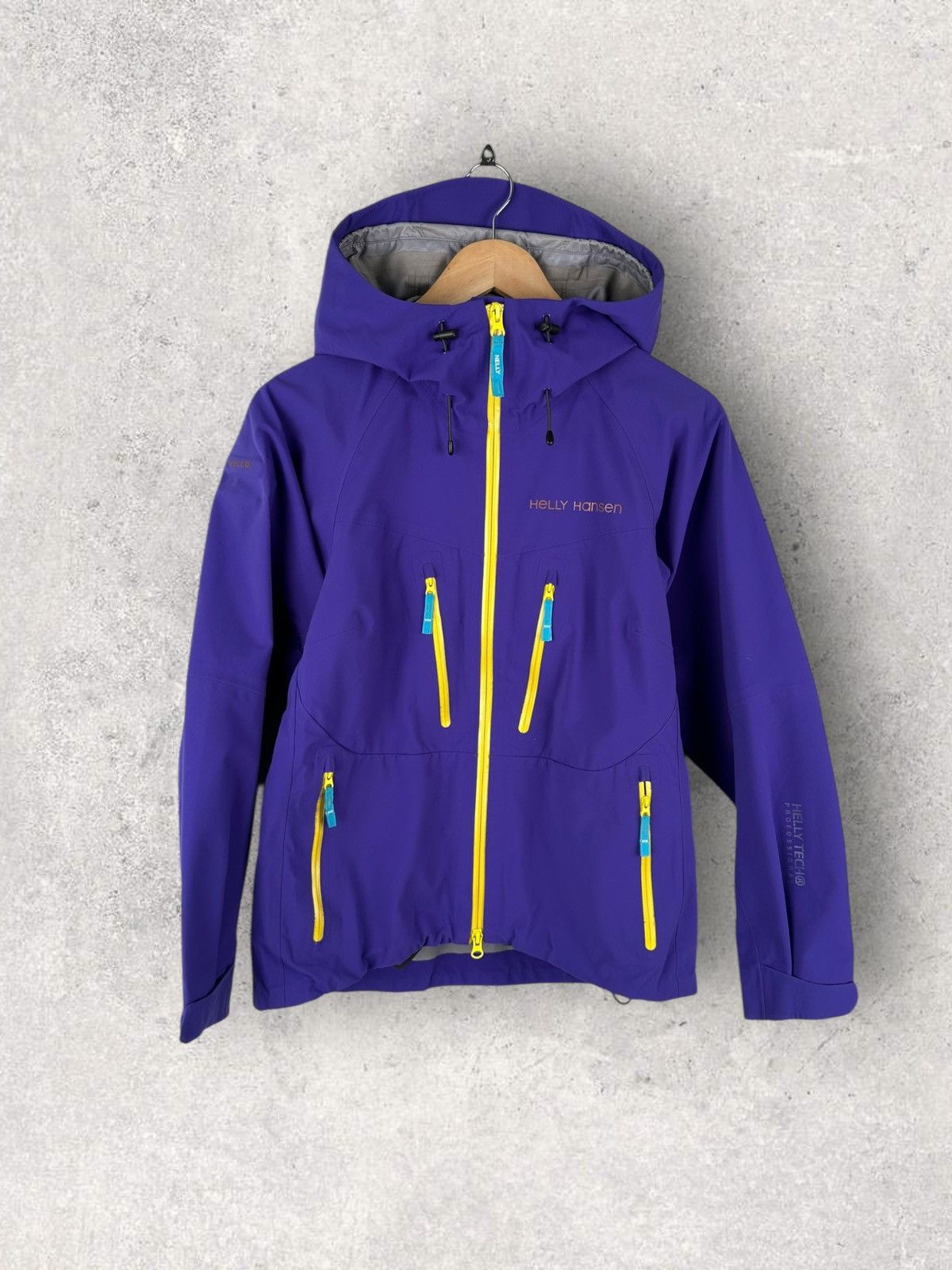Helly Hansen Helly Hansen Gorpcore Outdoor Windbreaker Jacket Hooded Size XS / US 0-2 / IT 36-38 - 1 Thumbnail