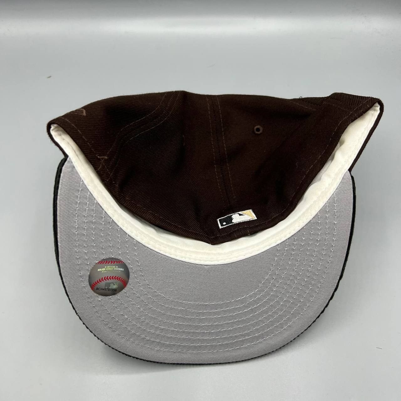 New Era Toronto Blue Jays Hat Men 7 1/2 Corduroy MLB Fitted Cap Size ONE SIZE - 5 Thumbnail