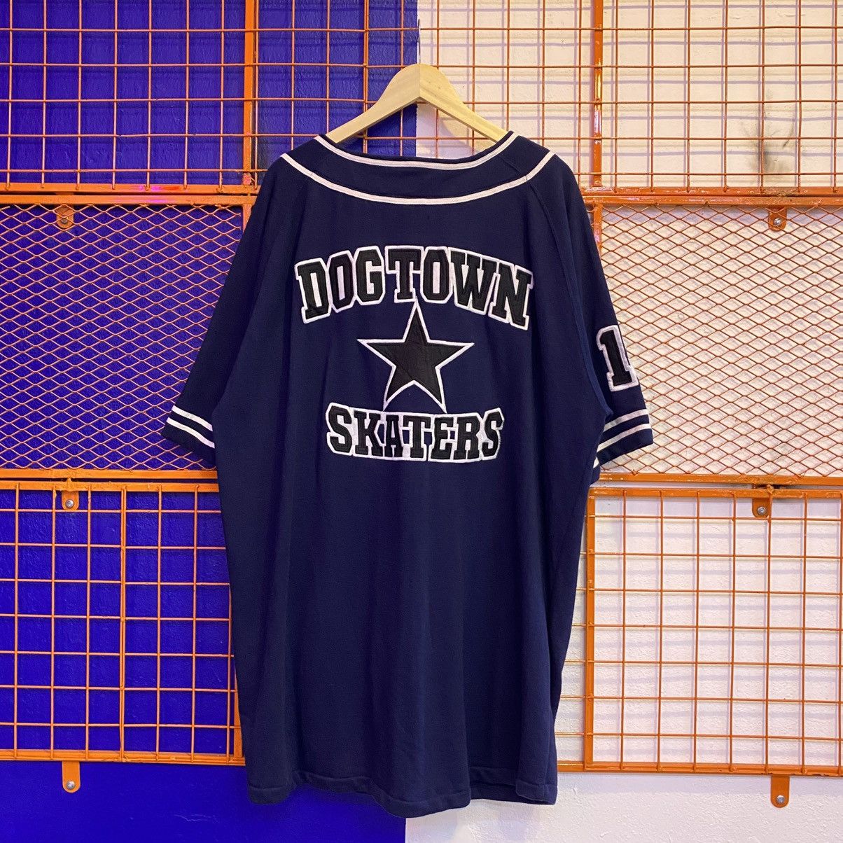 Dogtown Vintage Dogtown Skateboarding Shirt Full Button Size US XXL / EU 58 / 5 - 1 Thumbnail