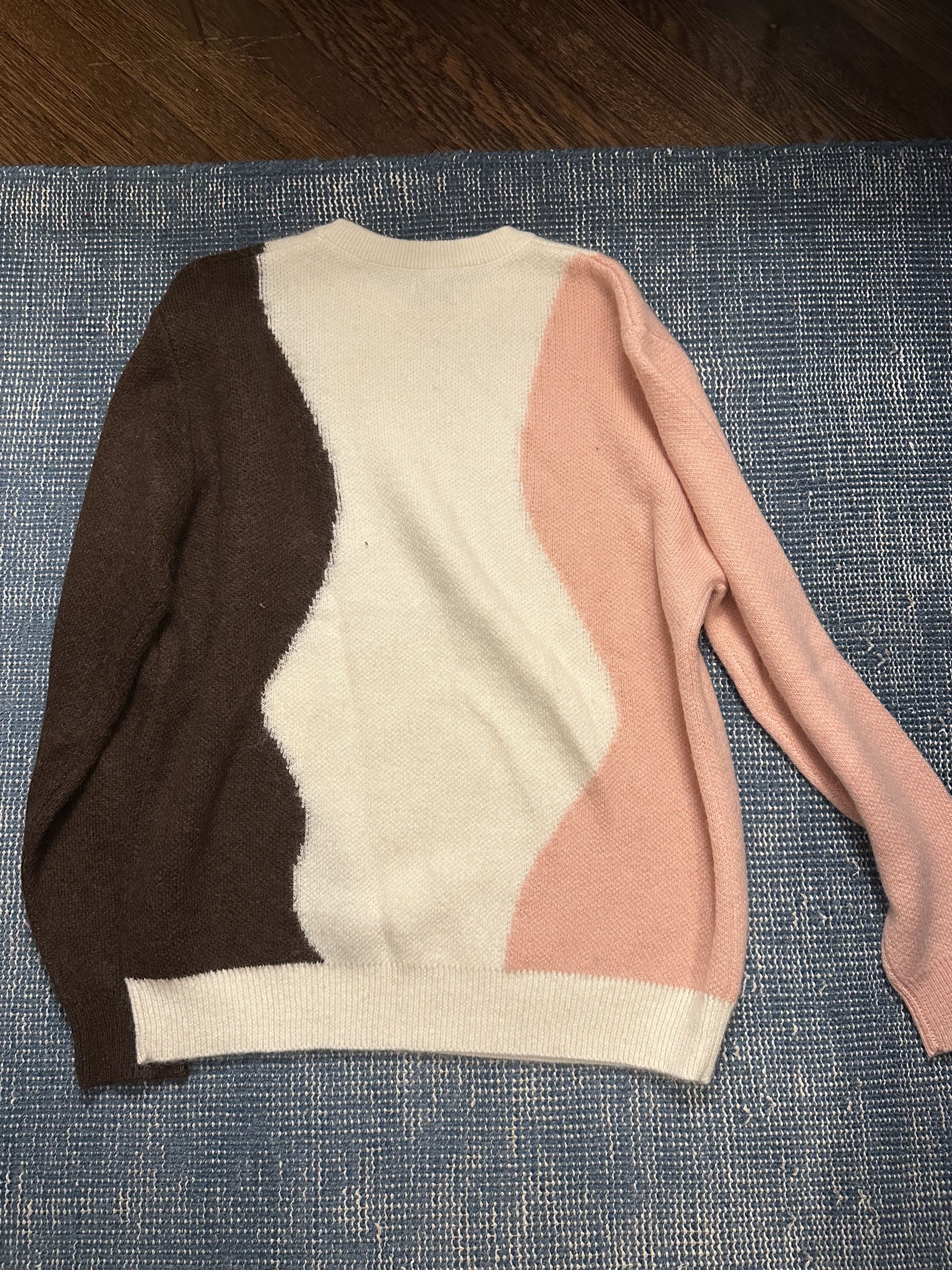 Golf Wang Golf Wang Wavy Knit Sweater Neapolitan Size US XL / EU 56 / 4 - 3 Thumbnail
