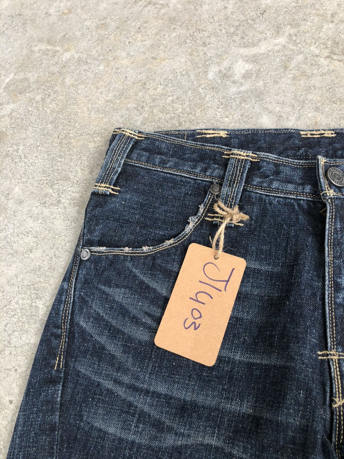 Levi's Flared Levis Engineered Bootcut Distressed Denim Size US 30 / EU 46 - 14 Thumbnail