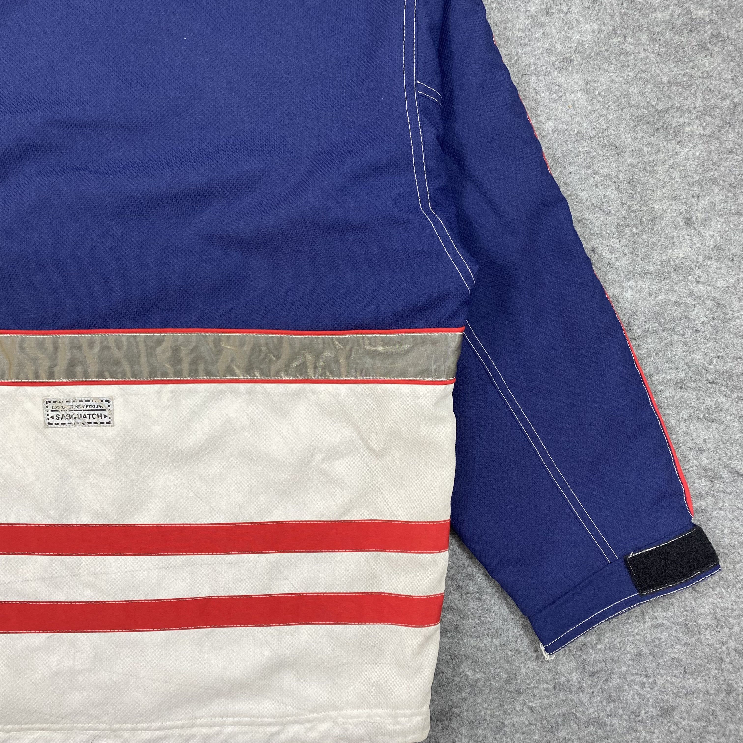 Sasquatchfabrix 🔥offer me🔥vintage sasquatch ski jacket-j591 Size US L / EU 52-54 / 3 - 9 Thumbnail