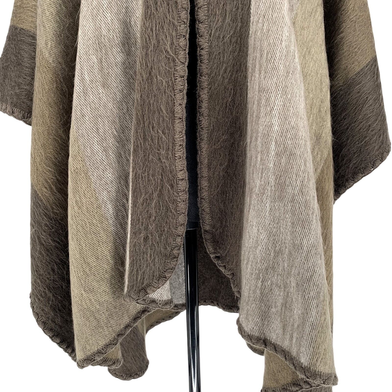 Other Light Brown Baby Alpaca Wool Cape Poncho Shawl Coat OSFM Size ONE SIZE - 3 Thumbnail