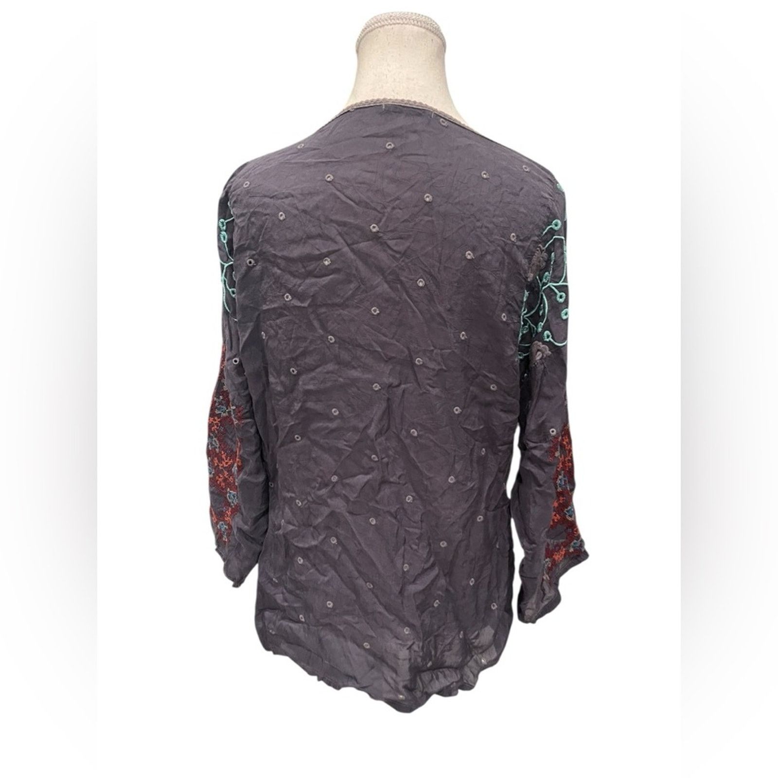 Johnny Was Johnny Was Embroidered 3/4 Sleeve Lightweight Blouse S Size S / US 4 / IT 40 - 4 Thumbnail