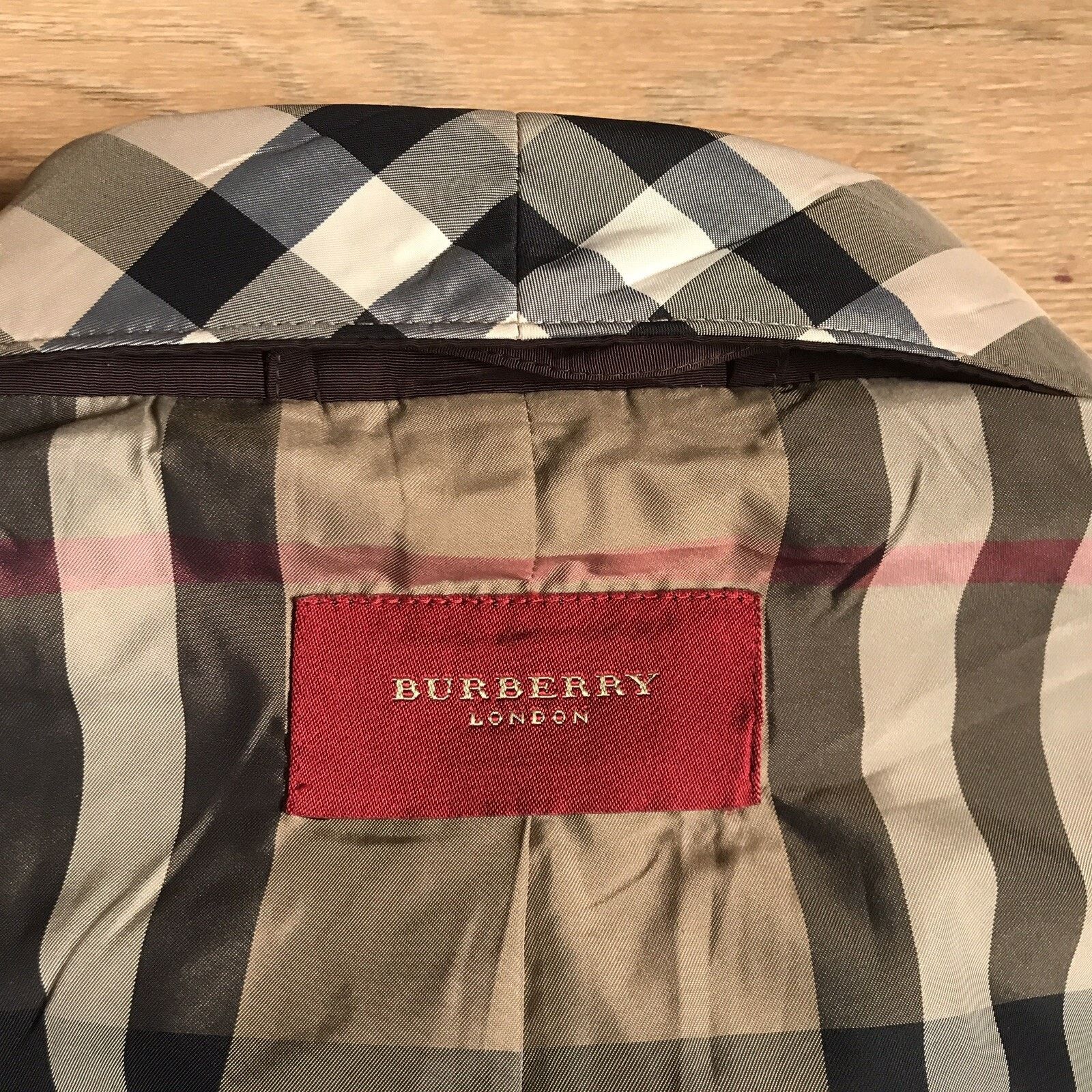 Burberry Burberry LONDON womens jacket Trench coat Nova Check brown Size L / US 10 / IT 46 - 13 Thumbnail