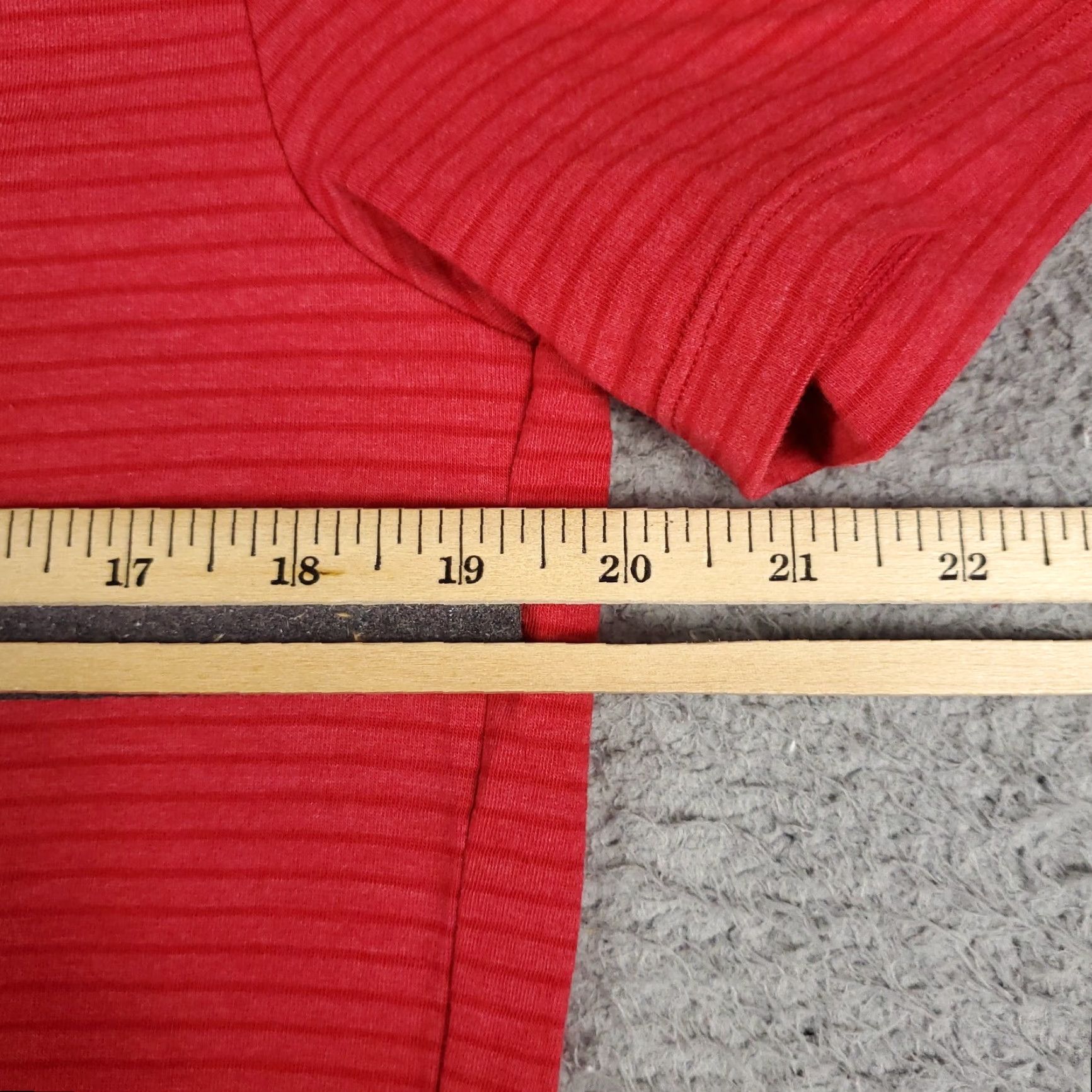 Vintage Columbia Casual T-Shirt Mens Medium Red Short Sleeve Crew Neck Sports Size US M / EU 48-50 / 2 - 5 Thumbnail