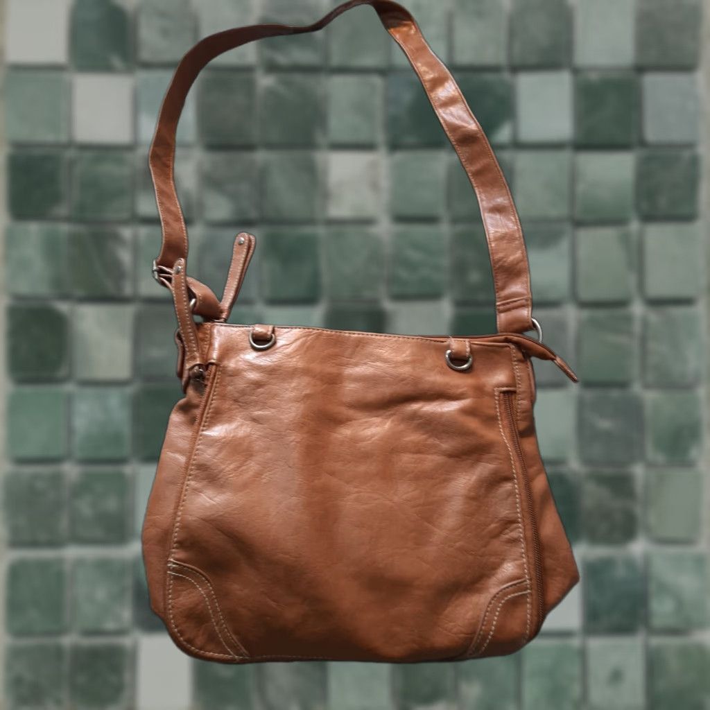 Kenneth Cole KENNETH COLE Unlisted Women’s Evening Bag Brown Purse 11x8x4 PVC Handbag Medium Ladies Womens Bag Size ONE SIZE - 1 Thumbnail