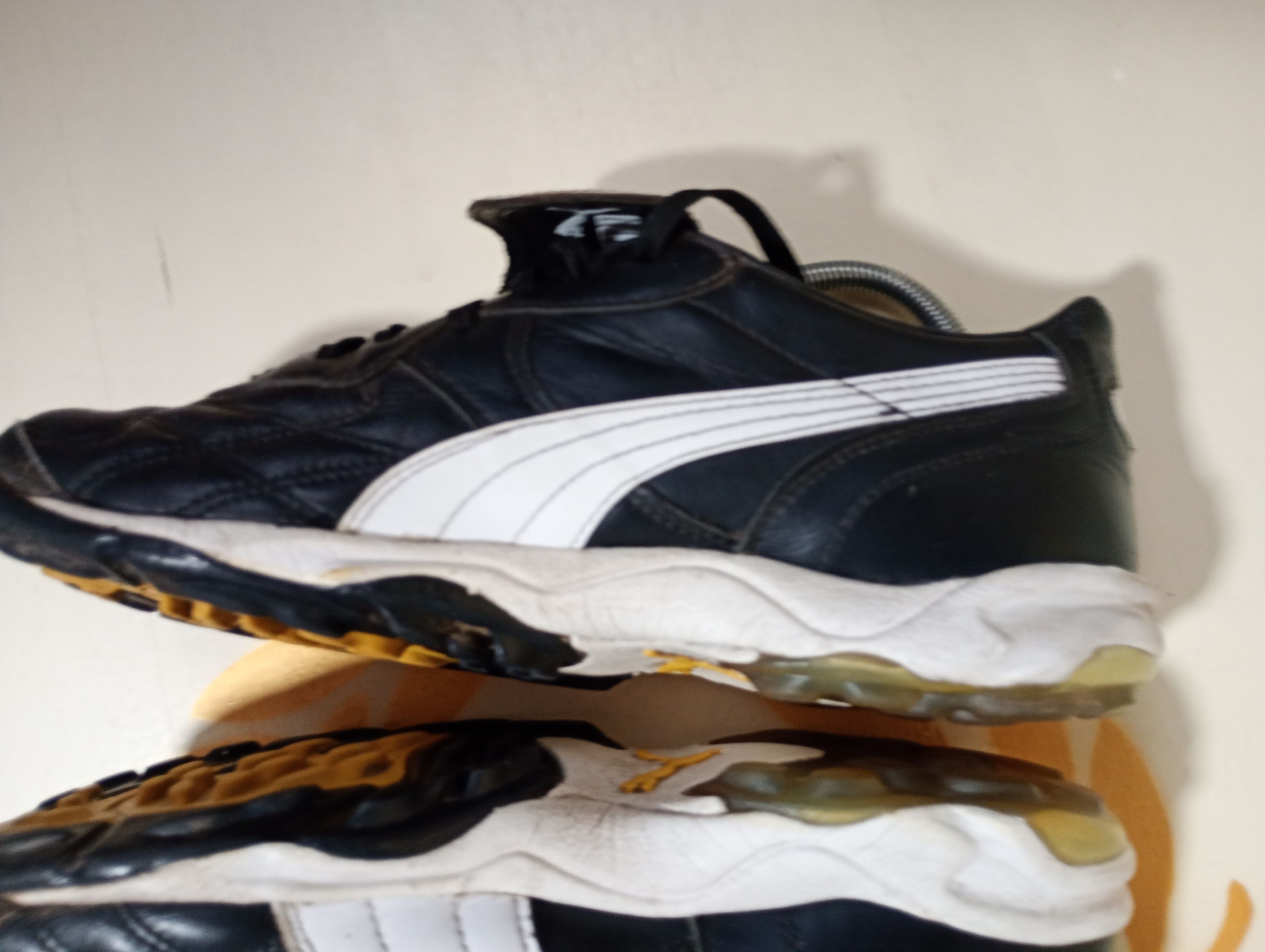 Puma PUMA KING INDOOR SOCCER SHOES Vintage 90's Size US 9.5 / EU 42-43 - 14 Thumbnail