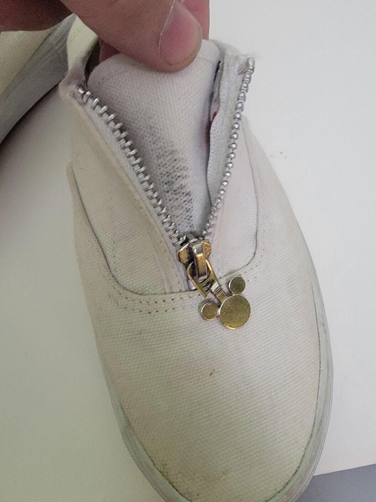 Mickey Unlimited Mickey Mouse Sneakers Canvas Shoes Vintage Disney Womens 6.5 Size US 6.5 / IT 36.5 - 9 Thumbnail
