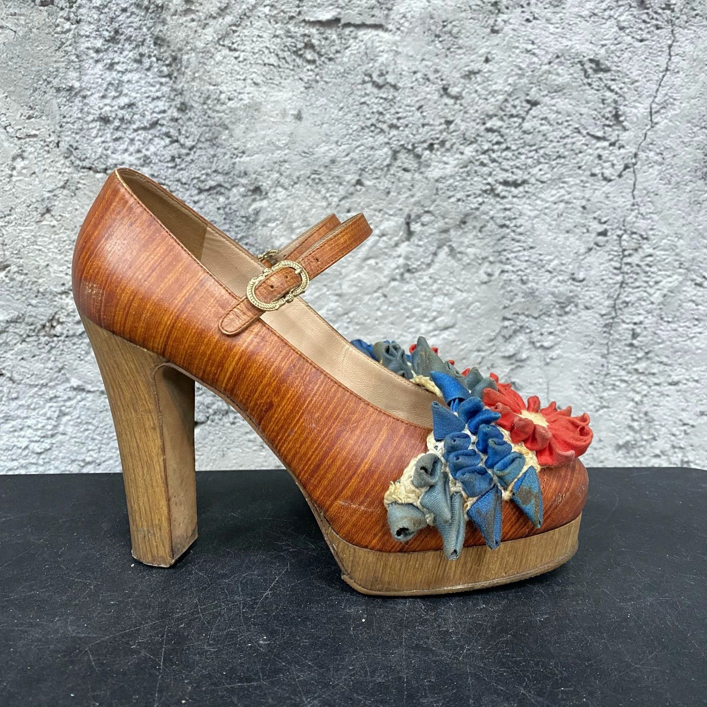 Chanel Chanel Women's 37 Heels As Shown Size US 6.5 / IT 36.5 - 1 Thumbnail