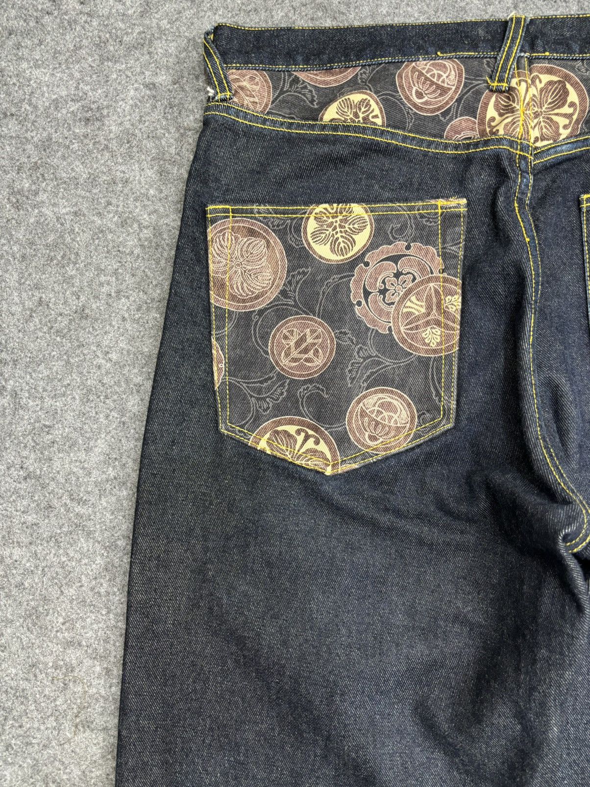 Japanese Brand 💥Baggy Embroidery💥Artisanal Japan Embroidery Denim F527 Size US 34 / EU 50 - 12 Thumbnail
