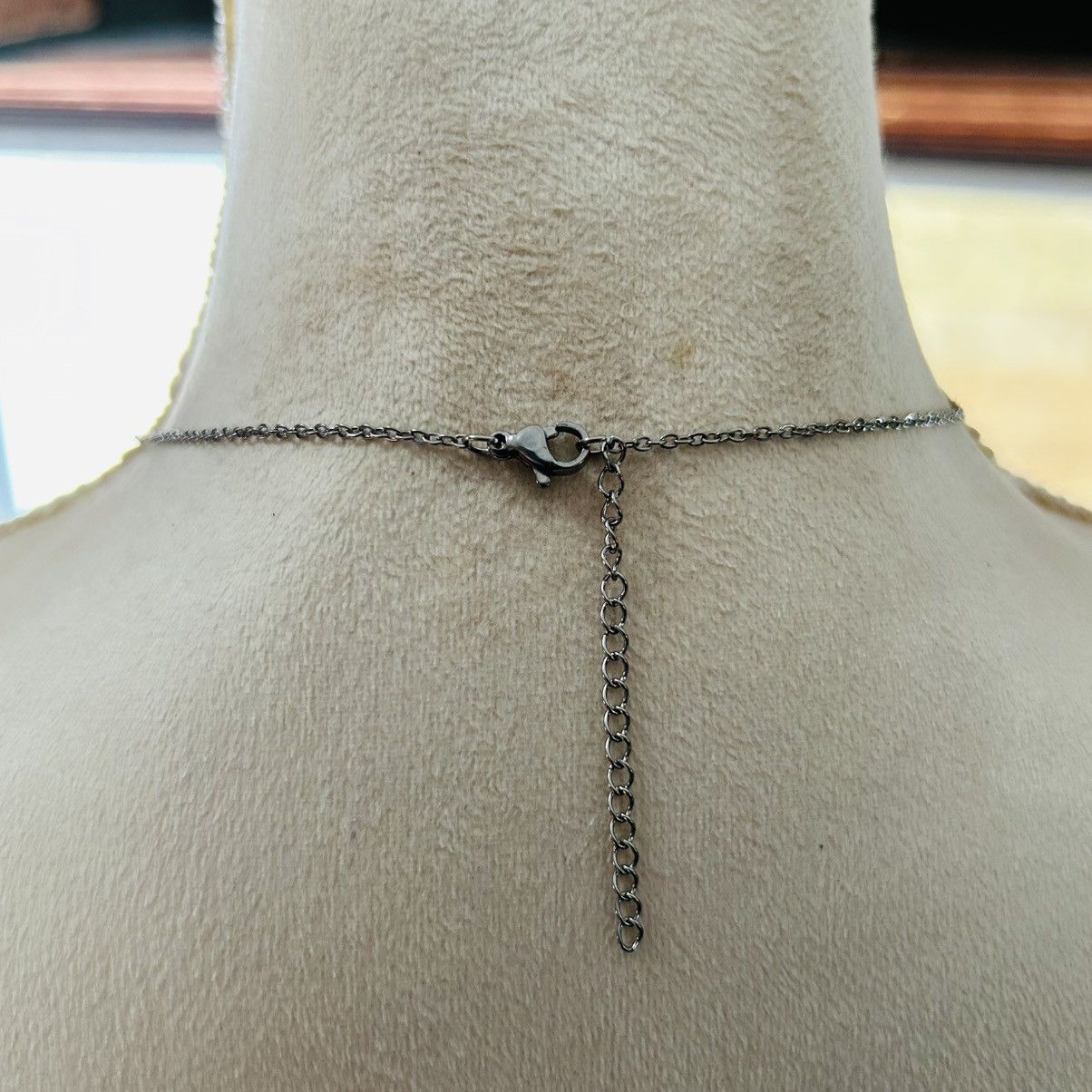 Handmade Handcrafted vintage rhinestone baby shoe charm necklace Size ONE SIZE - 4 Thumbnail