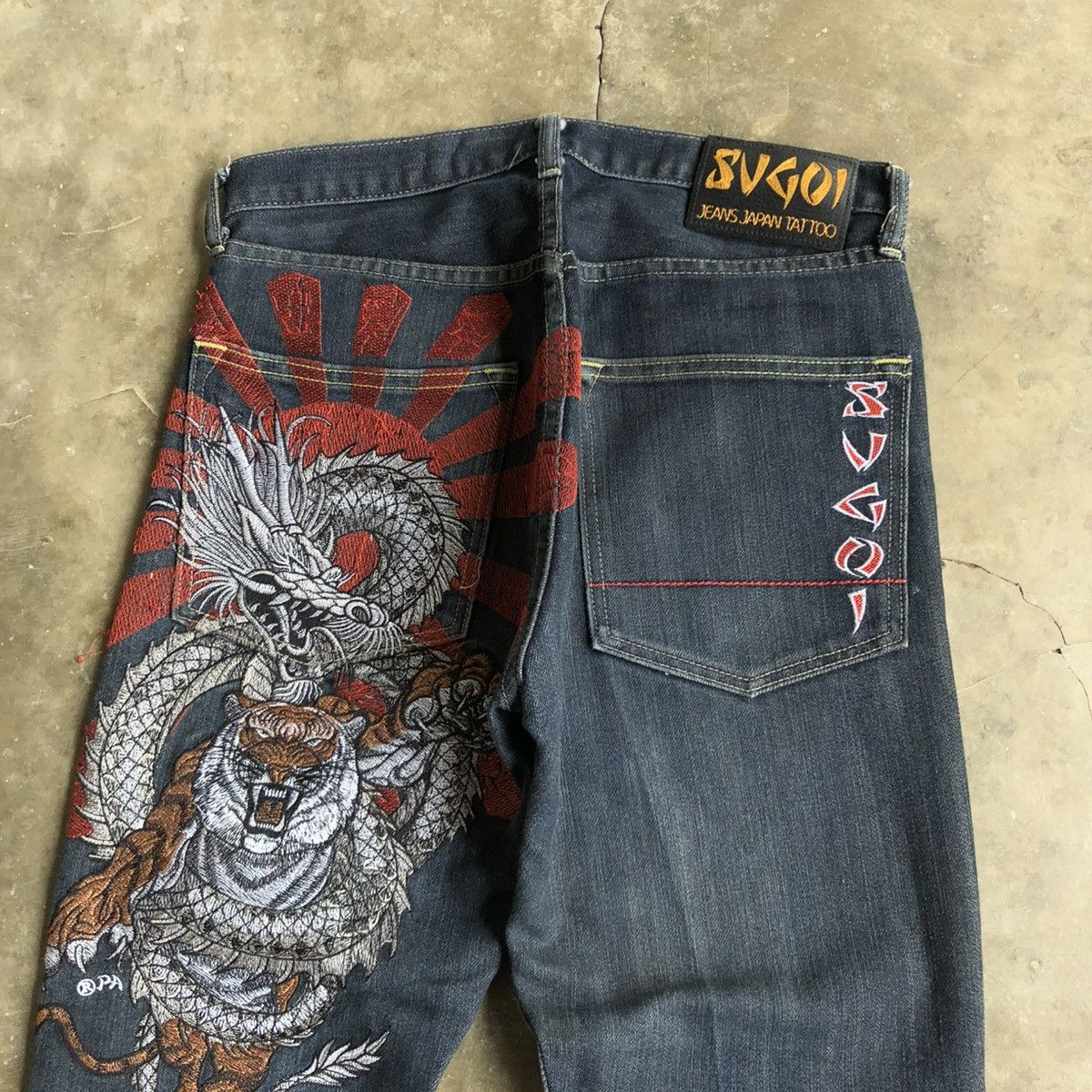 Karakuri Tamashii 2000s Sugoi Tatto Embroidery Dragon Tiger Denim Jeans Size US 29 - 3 Thumbnail