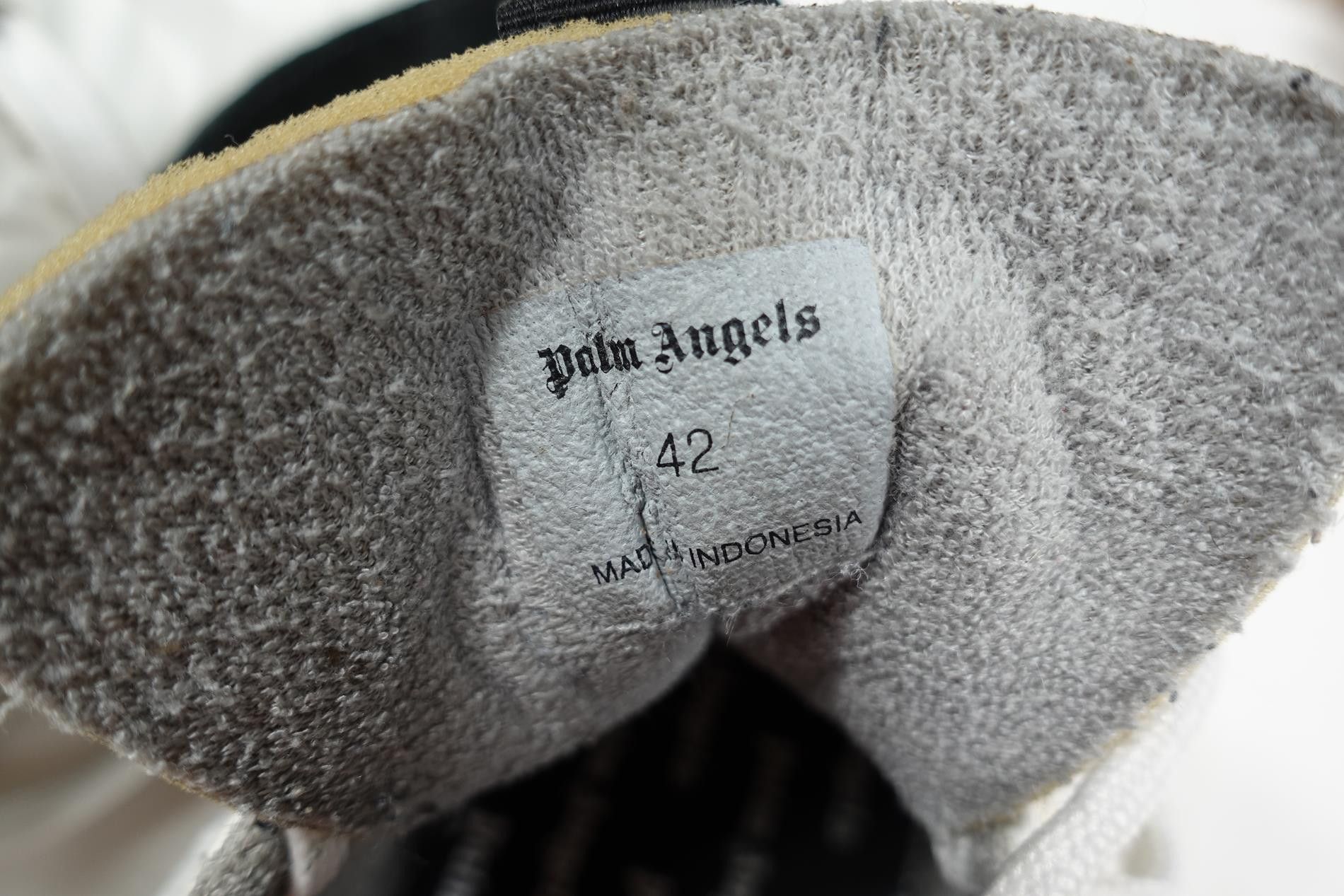 Palm Angels Palm Angels Sneakers Low Suede Tree White Black 42 EU 9 US Size US 9 / EU 42 - 6 Thumbnail
