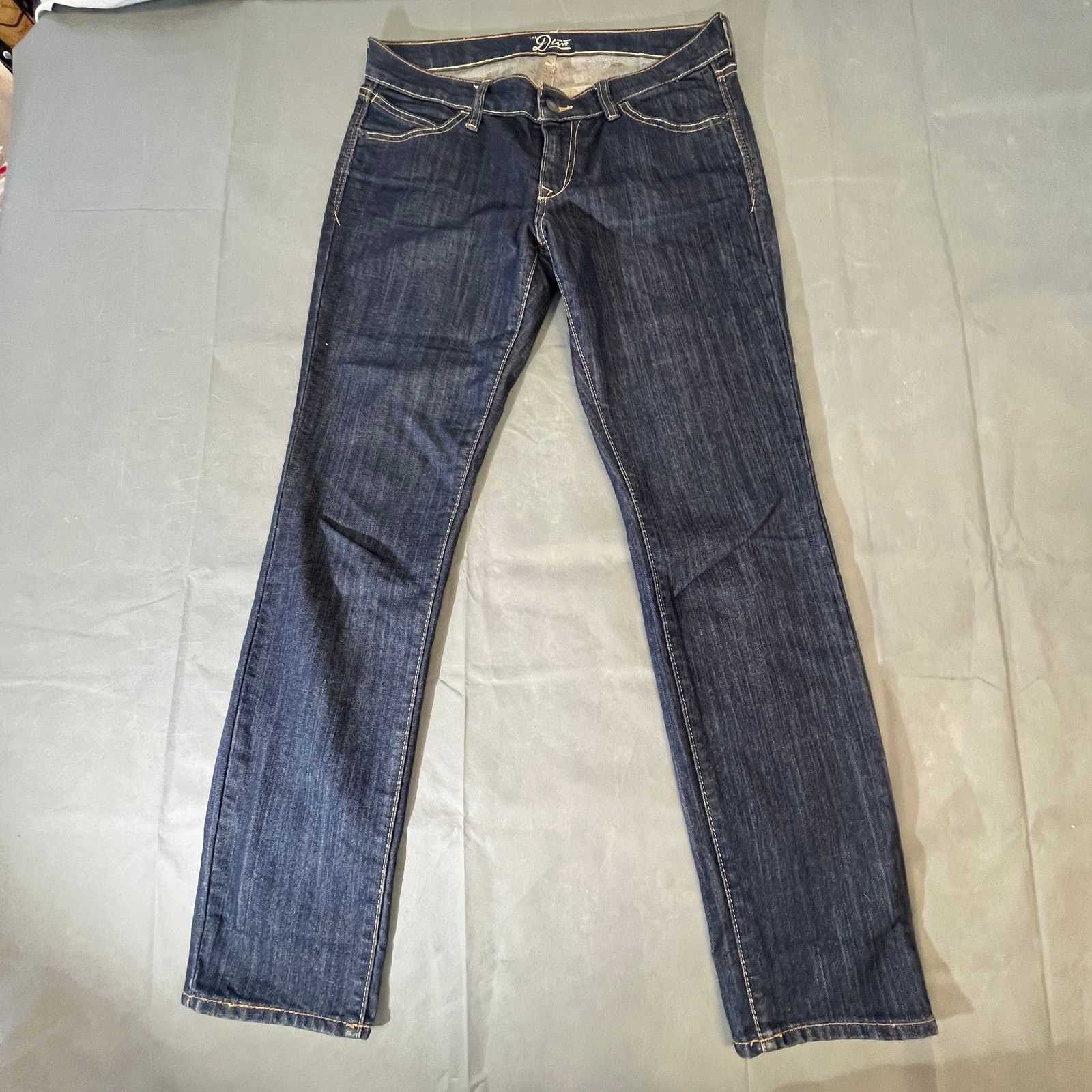 Old Navy Old Navy The Diva Jeans Womens Size 8 Regular Blue Dark Wash Size 30" / US 8 / IT 44 - 16 Thumbnail