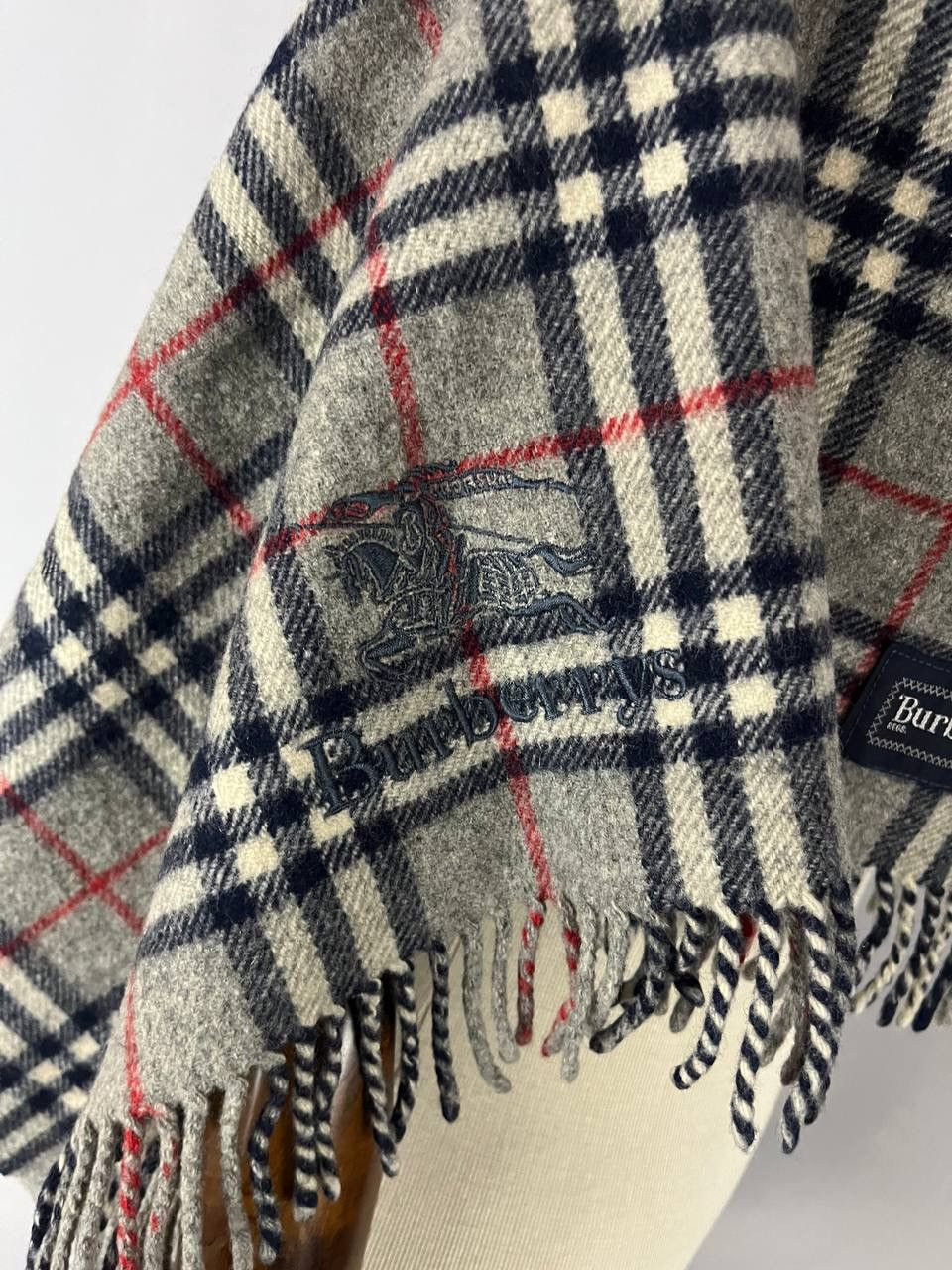 Burberry Burberry Nova Check Scarf Wool Size ONE SIZE - 3 Thumbnail