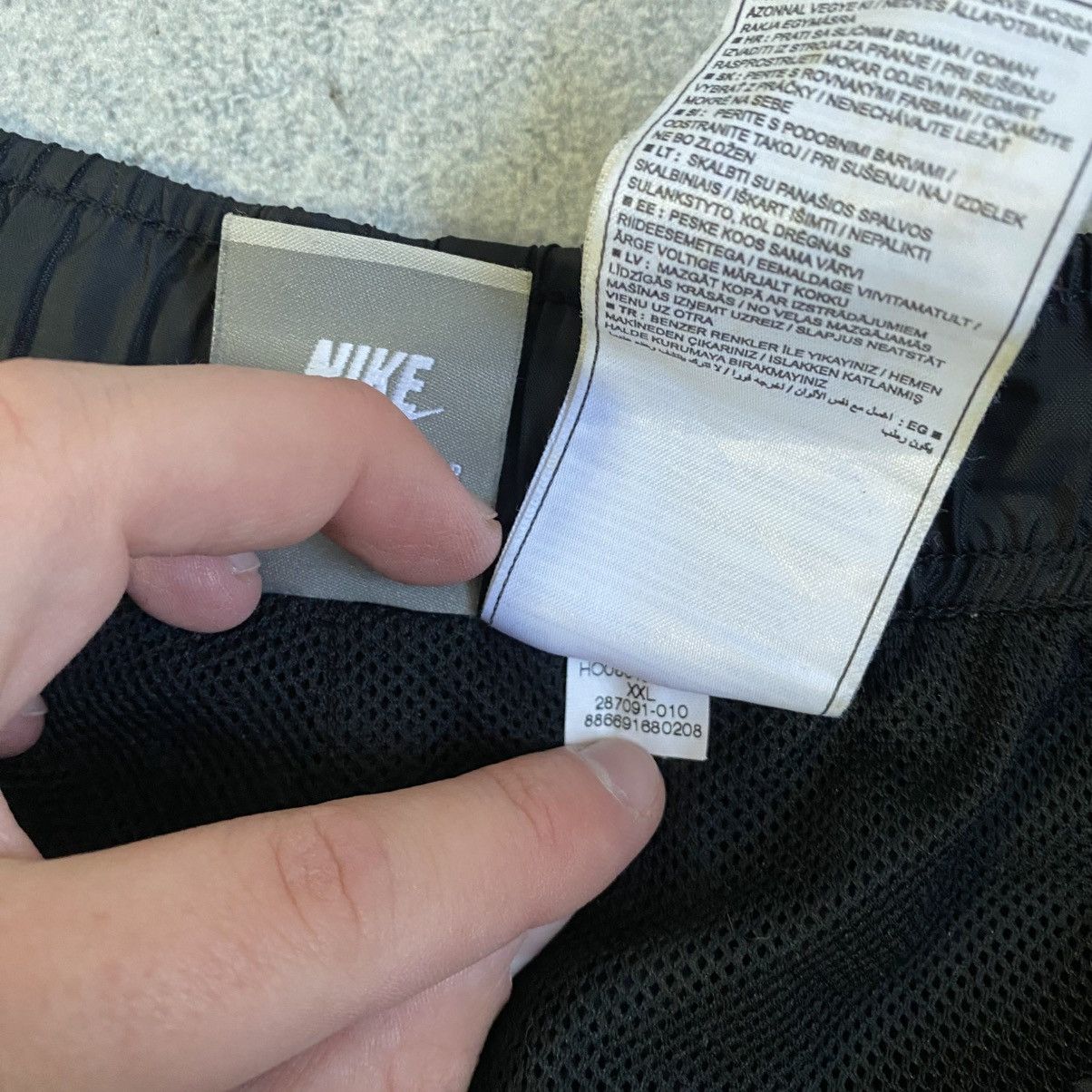 Nike Vintage Y2K Nike Track Pants Nylon Baggy Size US 38 / EU 54 - 11 Thumbnail