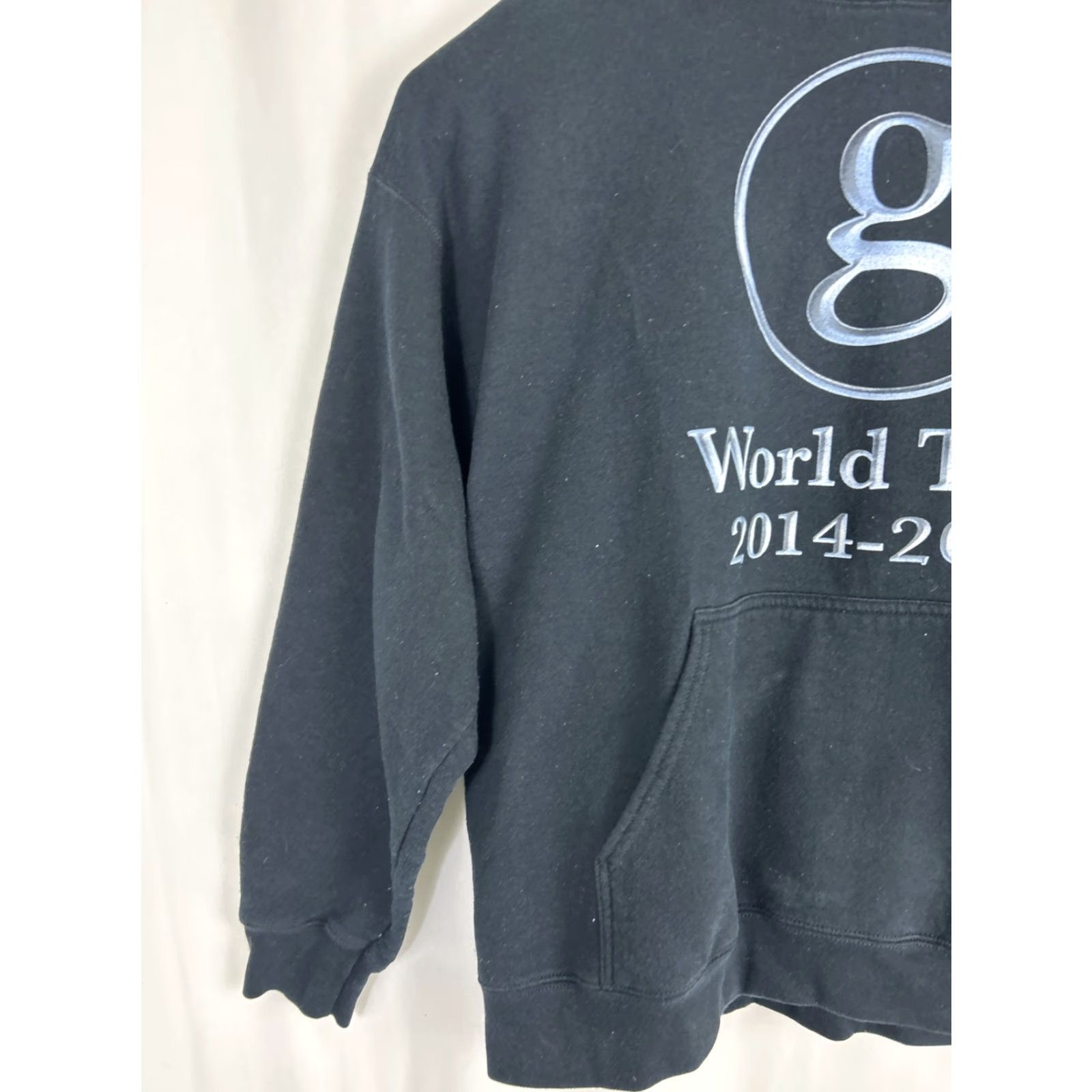 Gildan Garth Brooks World Tour 2014 Mens XL Black Pullover Hoodie Pullover Shirt Hoodie? Size US XL / EU 56 / 4 - 2 Thumbnail