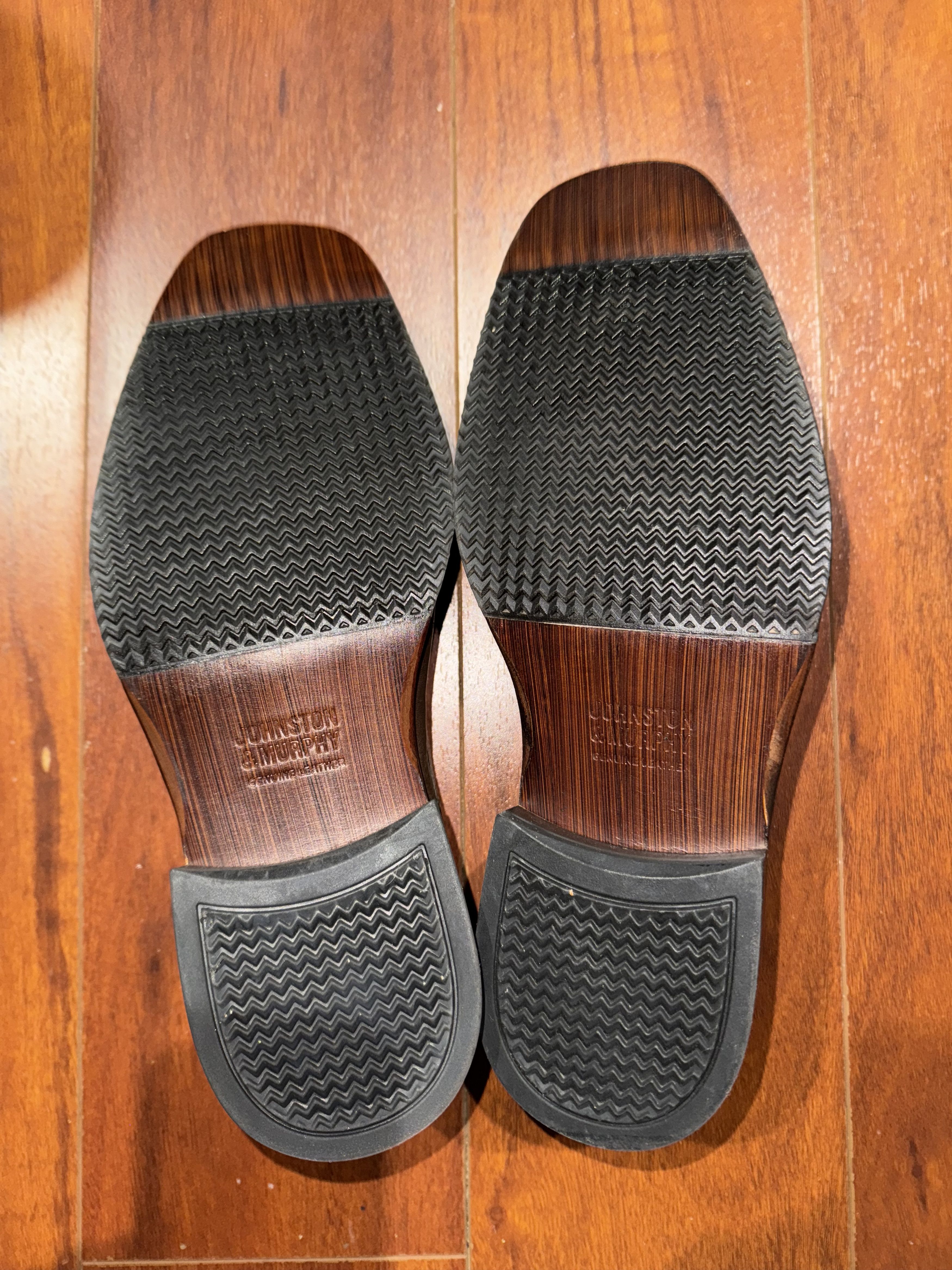 Johnston & Murphy Sheepskin Shoe Size US 9 / EU 42 - 3 Thumbnail