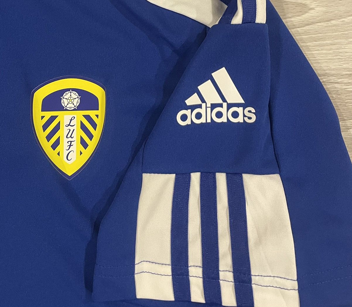 Adidas Adidas 2022/23 Leeds United Football Soccer Jersey Men’s XL Size US XL / EU 56 / 4 - 2 Thumbnail