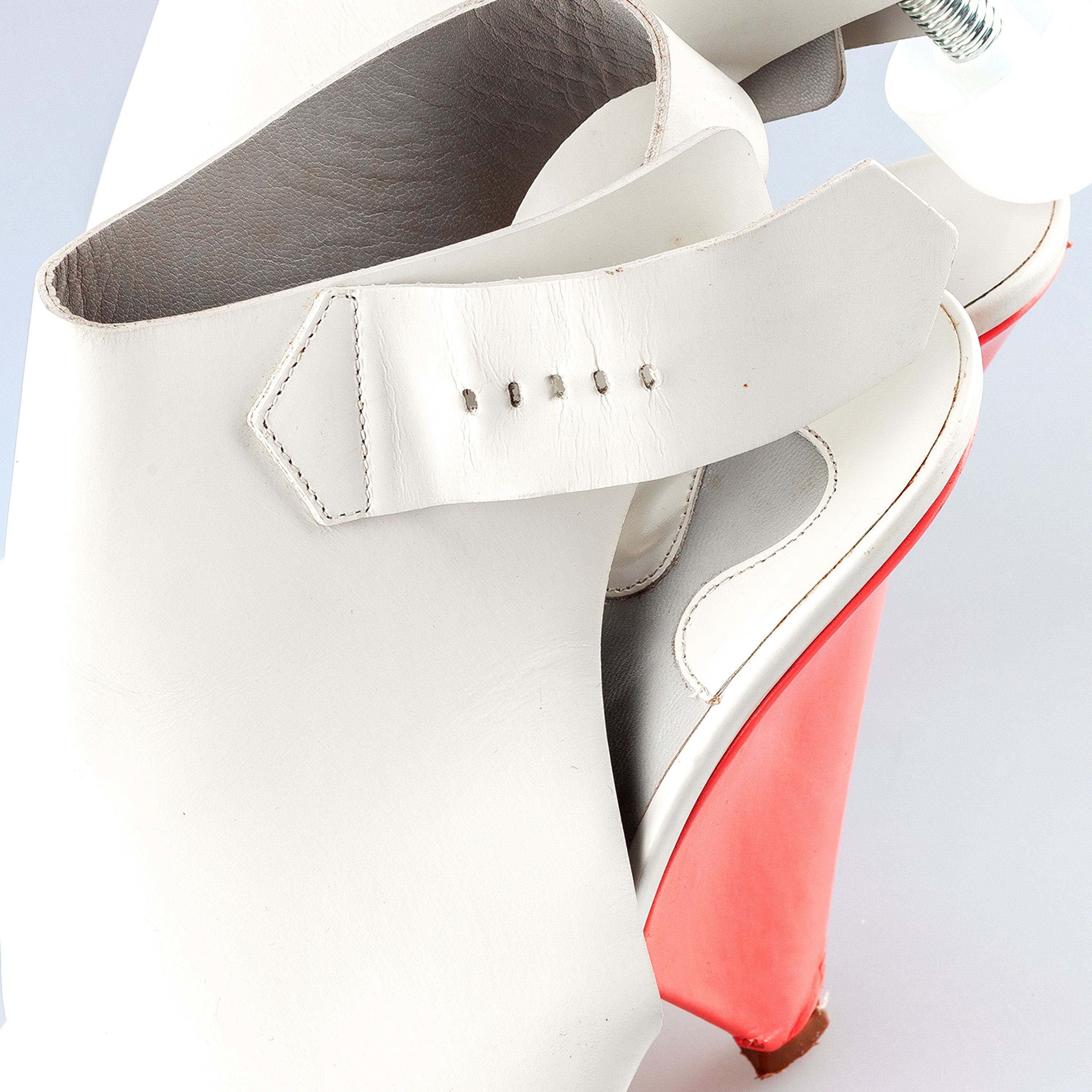 Chloe Chloé Jazz White Leather Ankle Heels (38,5 IT/39,5 EU) Size US 8.5 / IT 38.5 - 10 Thumbnail
