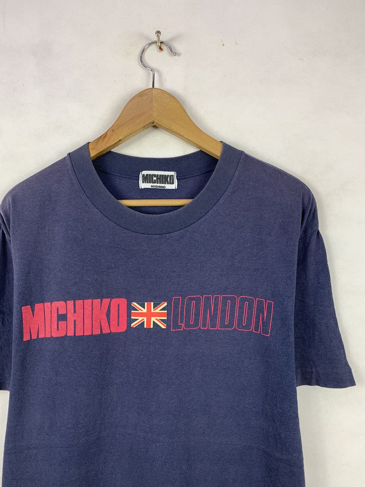 Michiko Koshino London Rare! Vintage 90s Michiko London Big Logo Tee Size US M / EU 48-50 / 2 - 2 Thumbnail