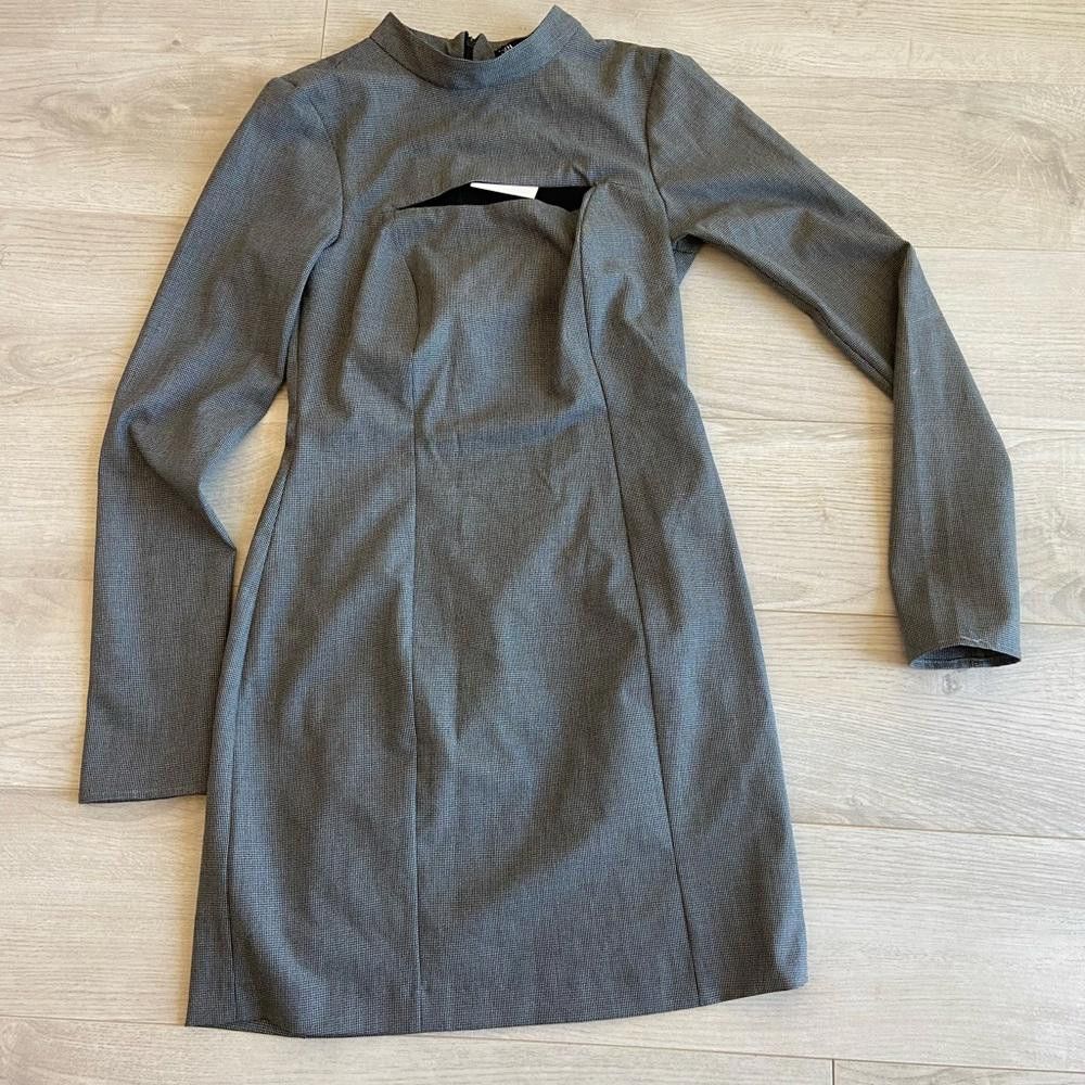 Zara Zara Grey Patterned Long Sleeve Cutout Dress Size S / US 4 / IT 40 - 1 Thumbnail