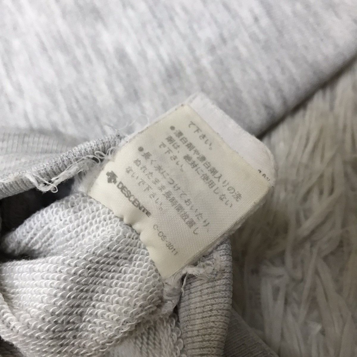 Adidas VINTAGE 90s ADIDAS SPELLOUT DISTRESSED PULLOVER HOODIE Size US L / EU 52-54 / 3 - 16 Thumbnail