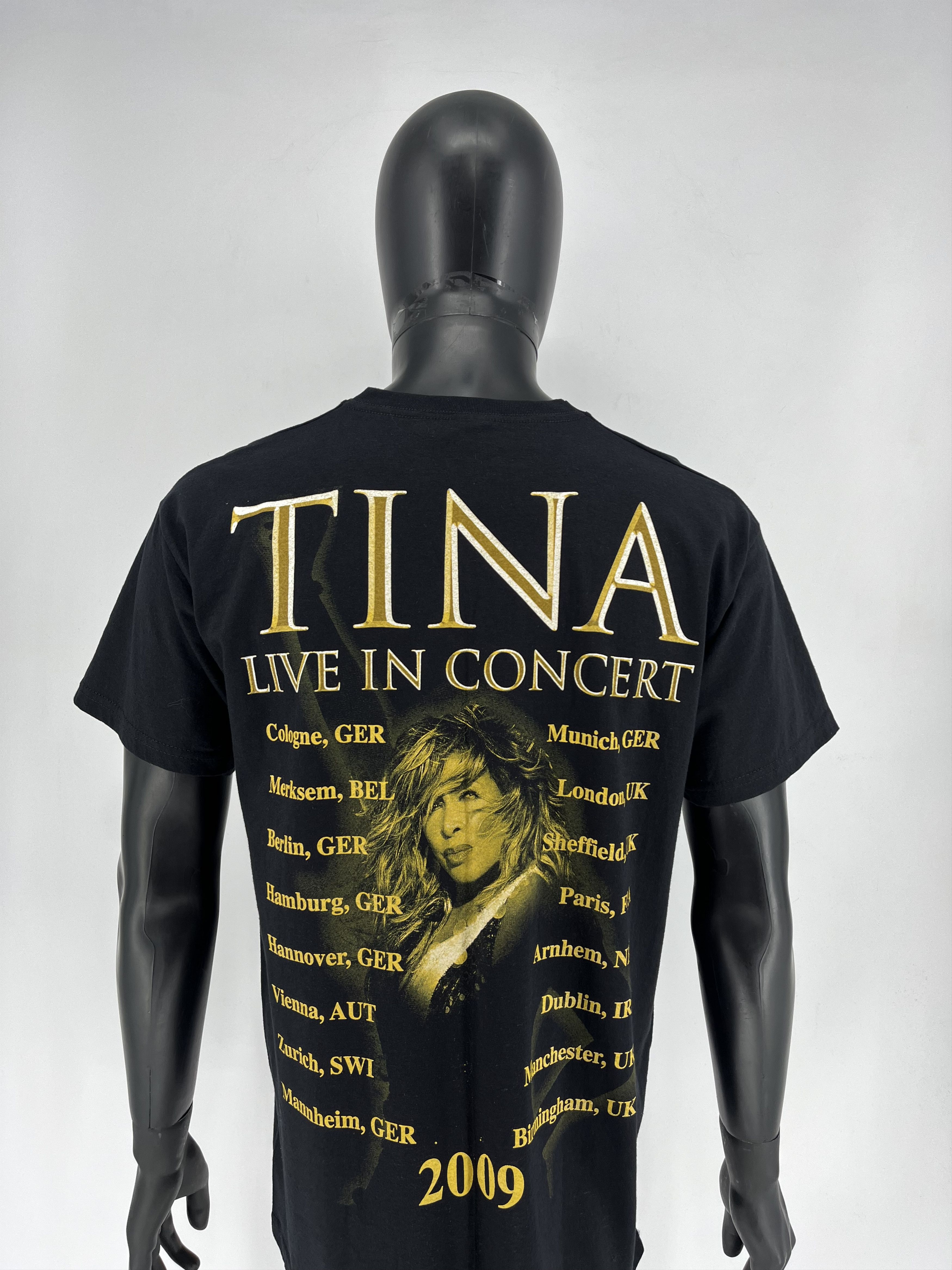 Band Tees Vintage Y2K 2009 Tina Turner Live In Concert T-shirt Size US M / EU 48-50 / 2 - 7 Thumbnail