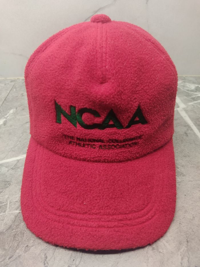 NCAA Vintage NCAA The National Colligate Athletic Association Size ONE SIZE - 2 Thumbnail