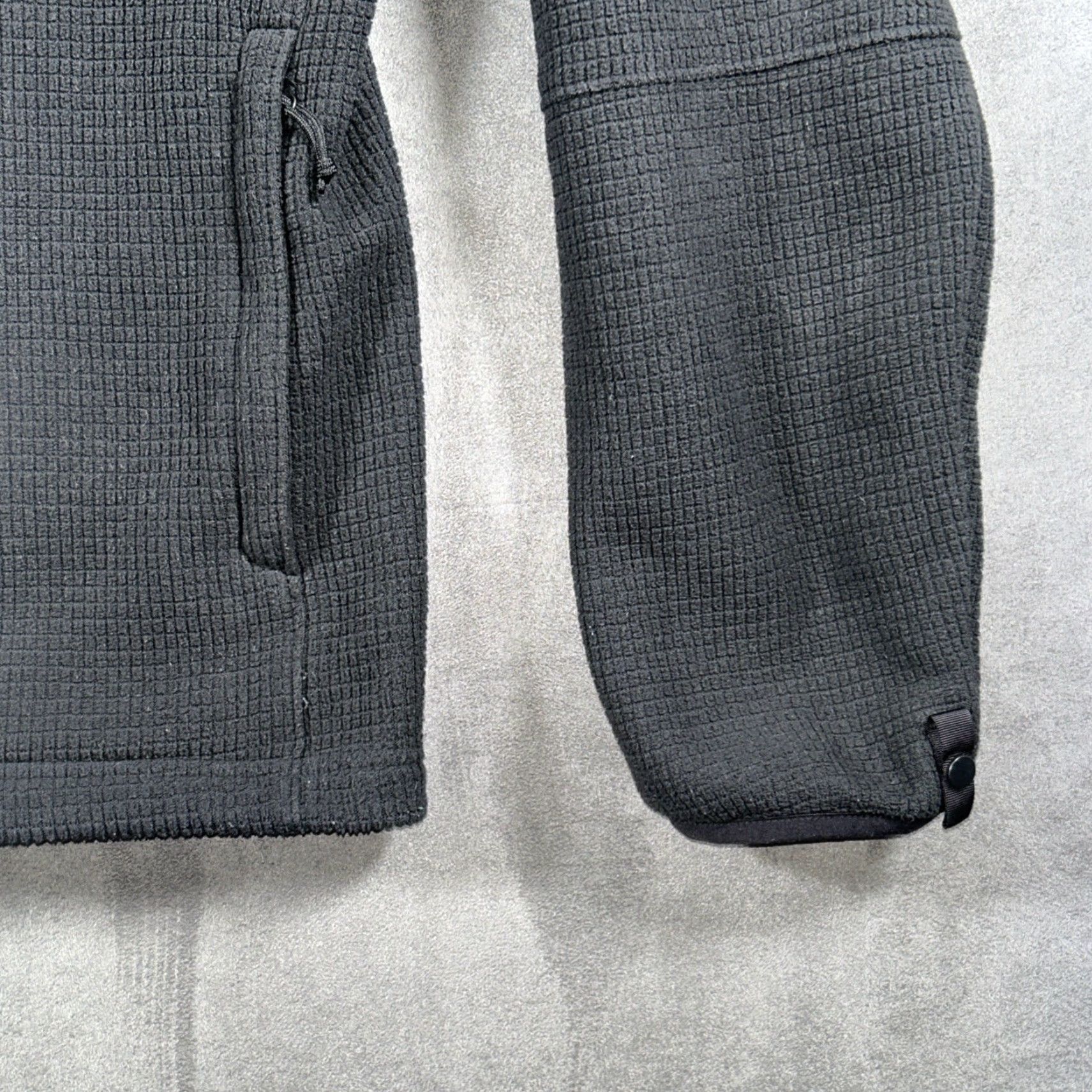 The North Face The North Face Mens Full Zip Waffle Knit Jacket Medium Black Thermal Size US M / EU 48-50 / 2 - 5 Thumbnail