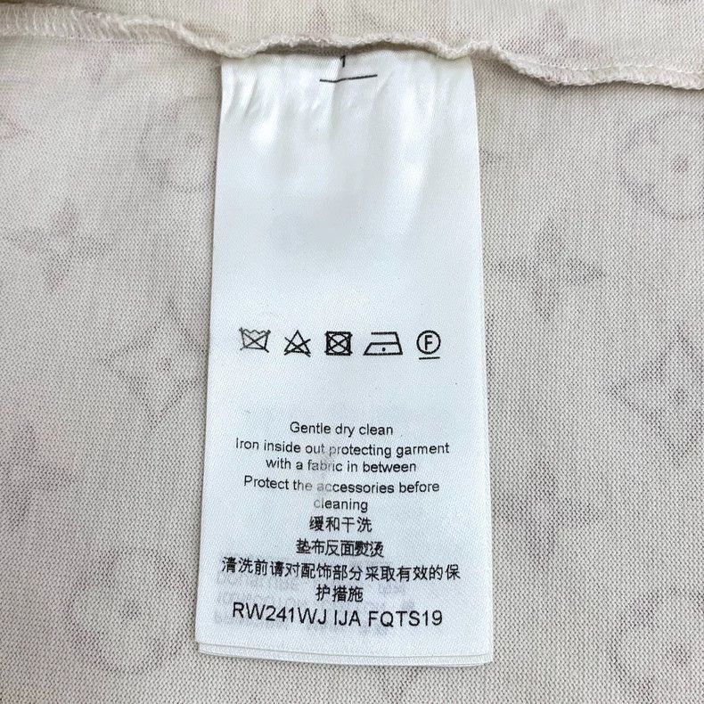Louis Vuitton Louis Vuitton 24 beige logo presbyopic cotton drop shoulde Size M / US 6-8 / IT 42-44 - 6 Thumbnail