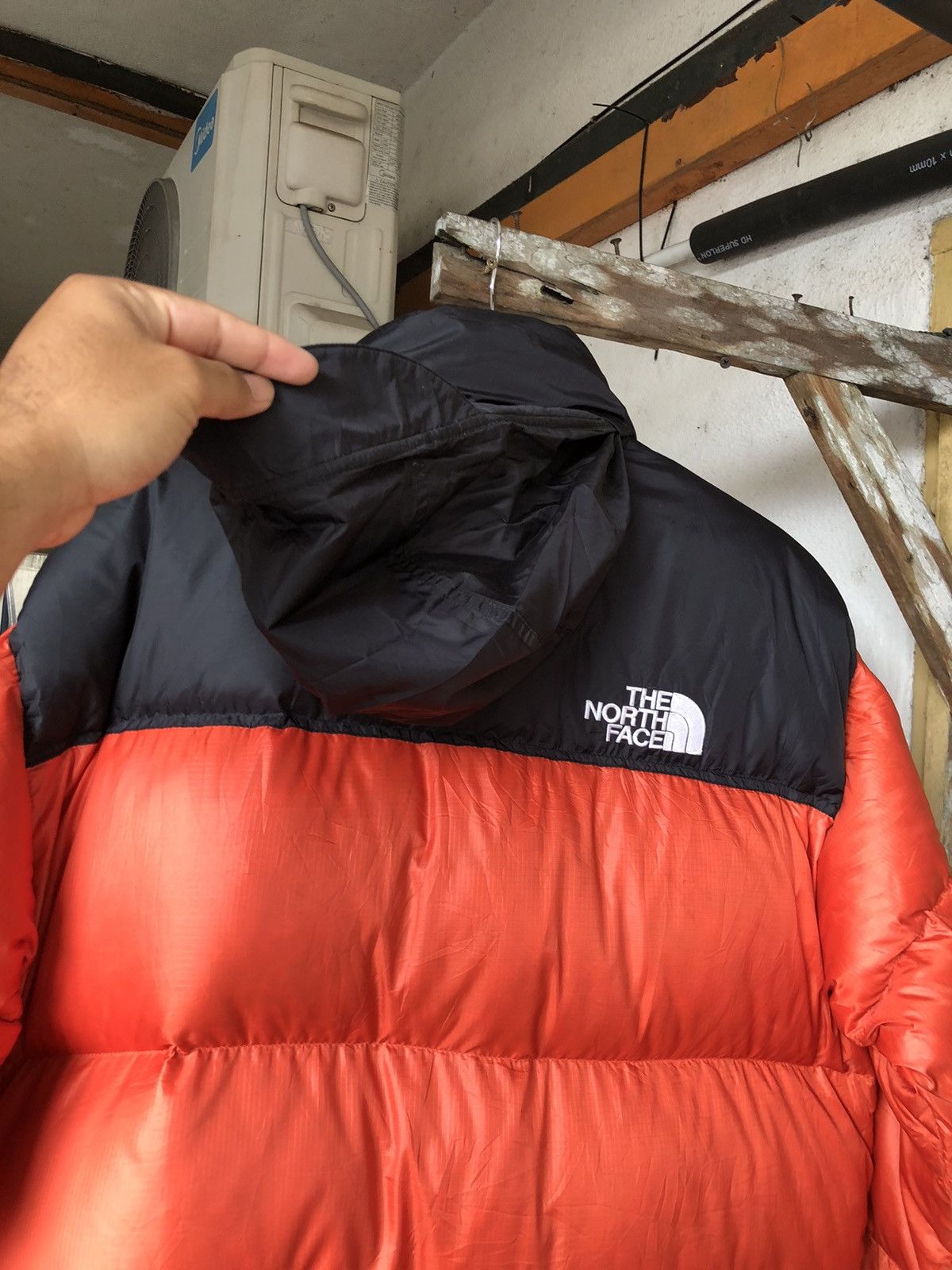 The North Face Vintage The North Face 700 Down Puffer Jacket Orange Size US L / EU 52-54 / 3 - 8 Thumbnail