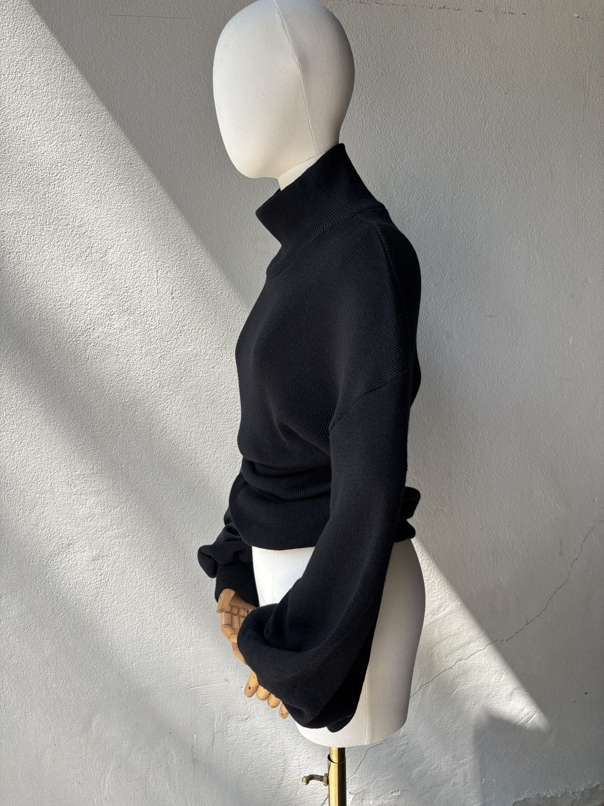 Yohji Yamamoto Yohji Yamamoto 1998 A/W Bishop Sleeves Black Sweater. Size ONE SIZE - 6 Thumbnail