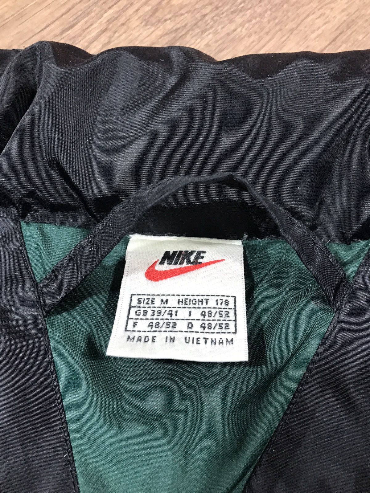 Nike × Vintage Very Rare Vintage Nike Big Swoosh Down Puffer Jacket 90s Size US M / EU 48-50 / 2 - 6 Thumbnail