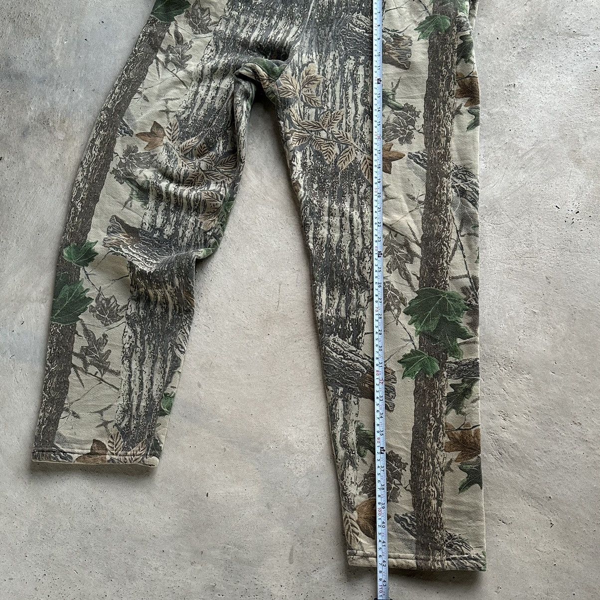 Realtree (Freesize) Crazy Vintage Y2K Faded Camo Baggy Sweatpants Size US 40 / EU 56 - 10 Thumbnail