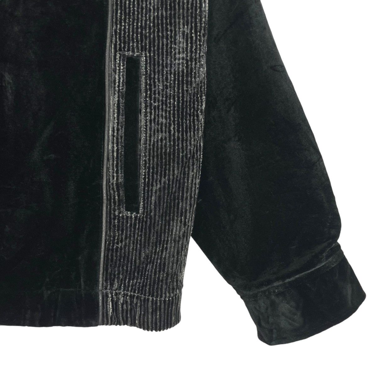 Japanese Brand Vintage Sing Target Japanese Brand Suede Black Jacket Size US M / EU 48-50 / 2 - 5 Thumbnail