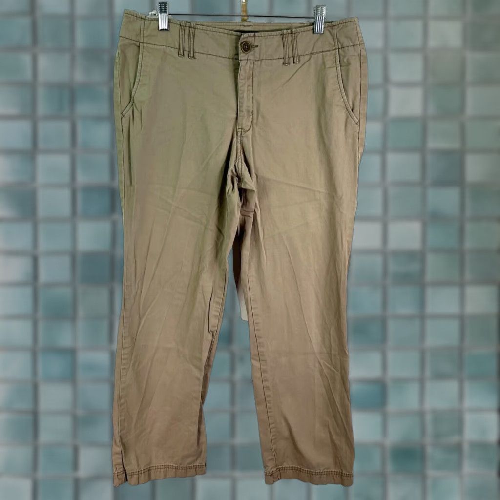 Eddie Bauer VINTAGE Eddie Bauer Chino Pants Straight Leg Woman Beige 12 Regular 36 Inseam 31" Sz 12 Twill Cotton Blend Stretch Size 34" / US 12 / IT 48 - 1 Thumbnail
