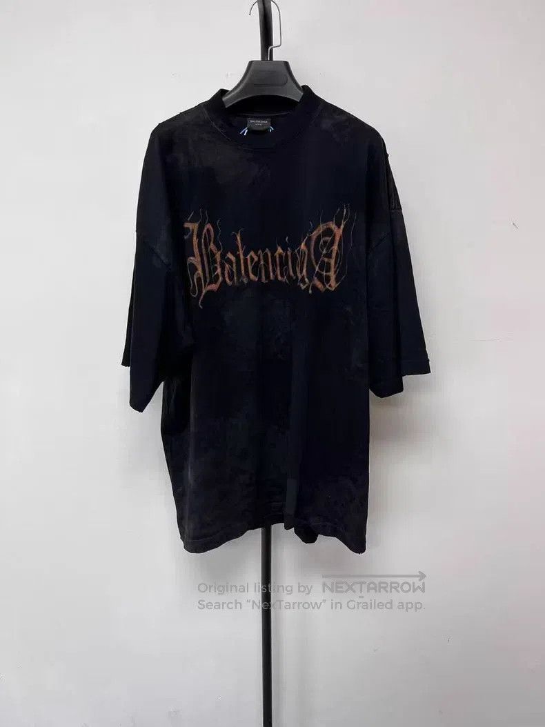 Balenciaga Balenciaga Abstract Logo Letter Pattern Printed Short Slee Size US L / EU 52-54 / 3 - 1 Thumbnail