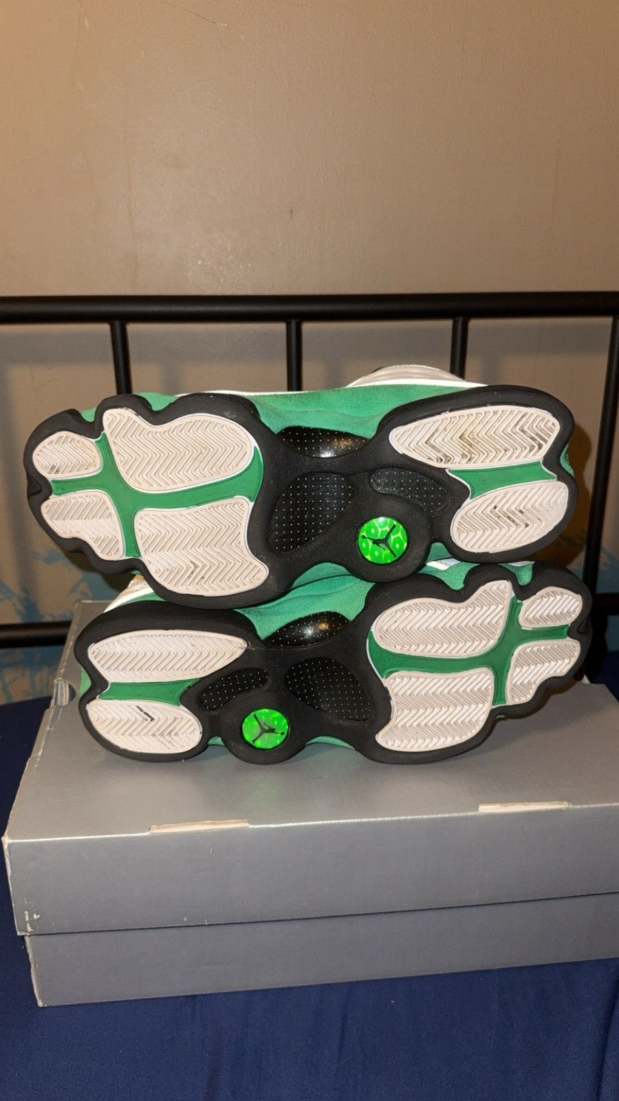 Jordan Brand Jordan 13 lucky green Size US 9.5 / EU 42-43 - 4 Thumbnail