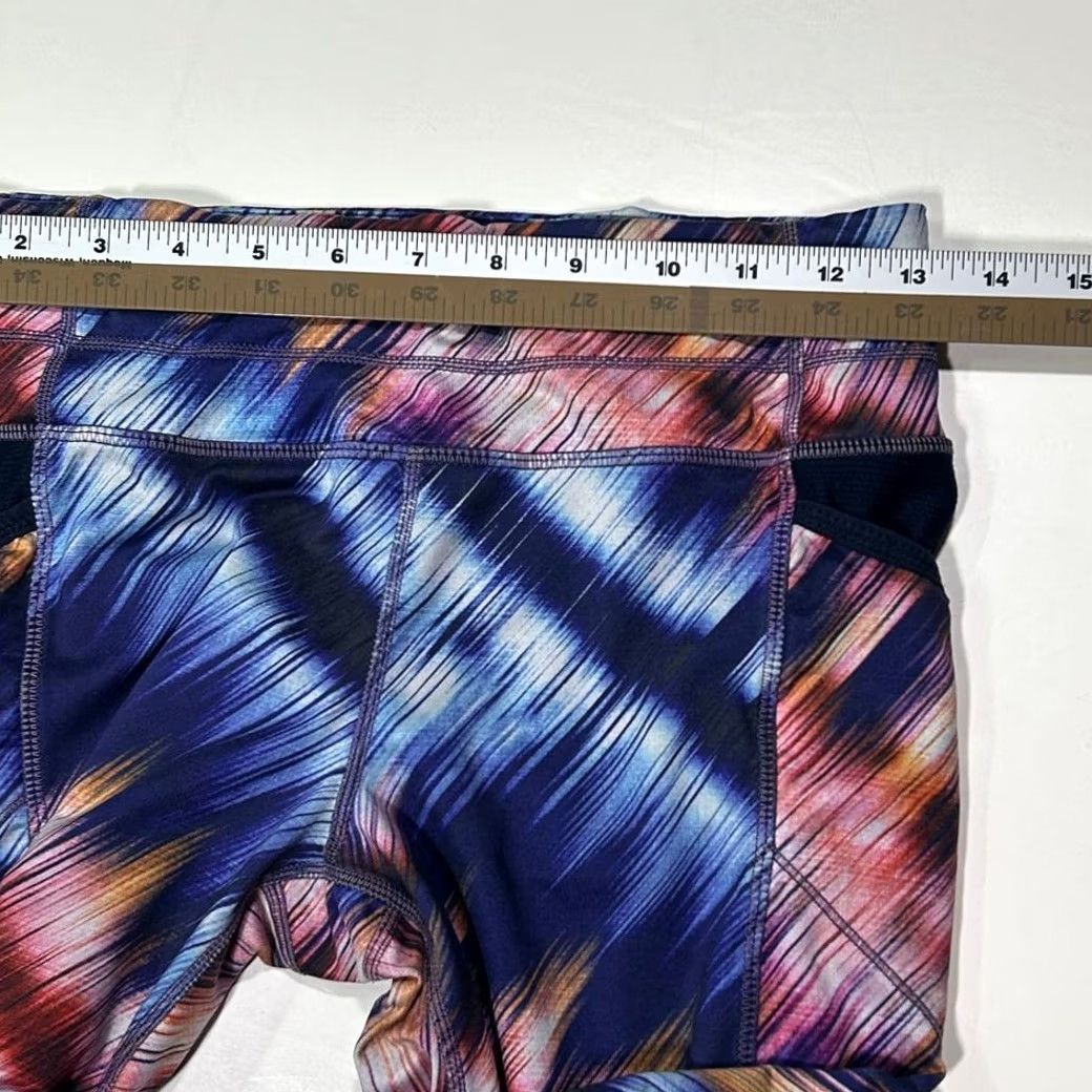 Athleta Athleta Capri Leggings Womens Small Multicolor Tie Dye Athletic Size 28" / US 6 / IT 42 - 8 Thumbnail