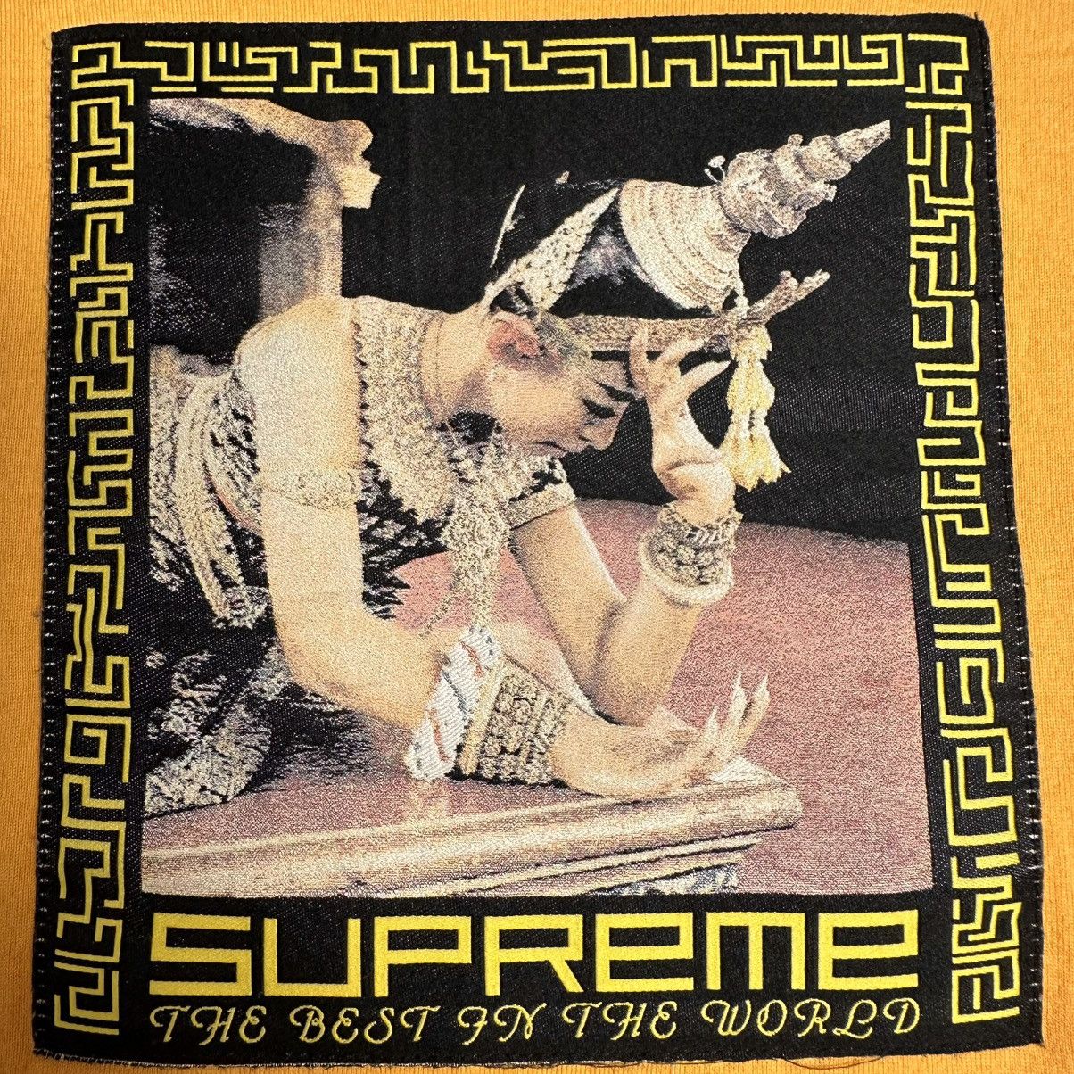 Supreme Supreme Best In The World Long Sleeve Size US S / EU 44-46 / 1 - 7 Thumbnail