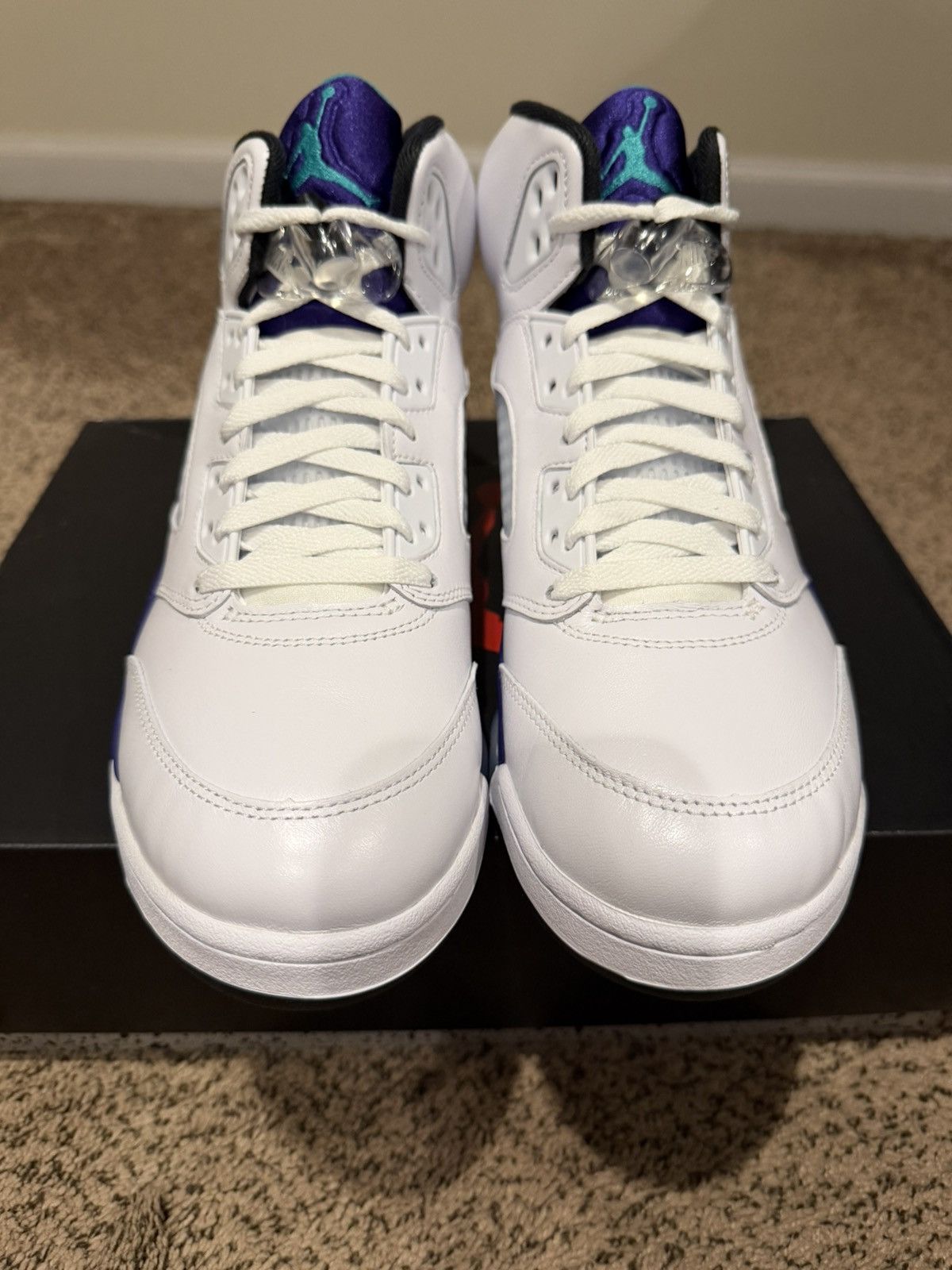 Jordan Brand Jordan 5 Grape Size US 10.5 / EU 43-44 - 3 Thumbnail