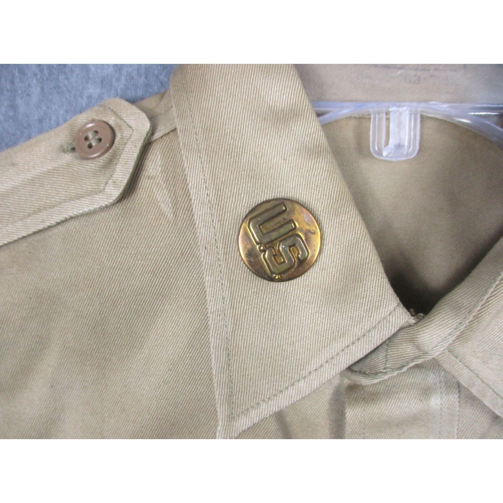 Vintage VINTAGE US Army Shirt Mens Large Khaki Twill Cotton WWII Engineers Patches 40s Button-Up Size US L / EU 52-54 / 3 - 4 Thumbnail