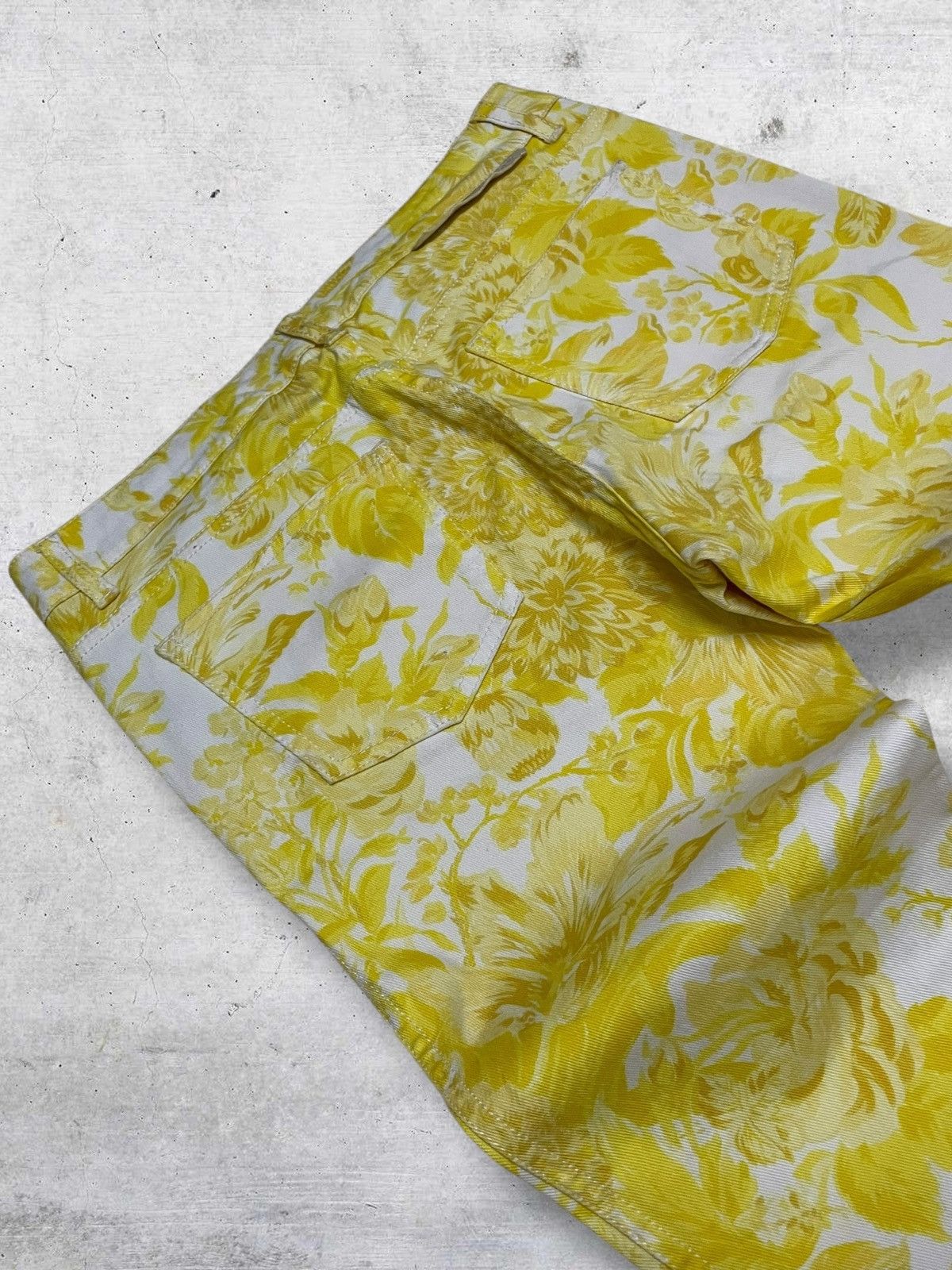 Stella McCartney DESIGNER STELLA MCCARTNEY RARE DESIGN FLORAL POP ART DENIM Size US 29 - 14 Thumbnail