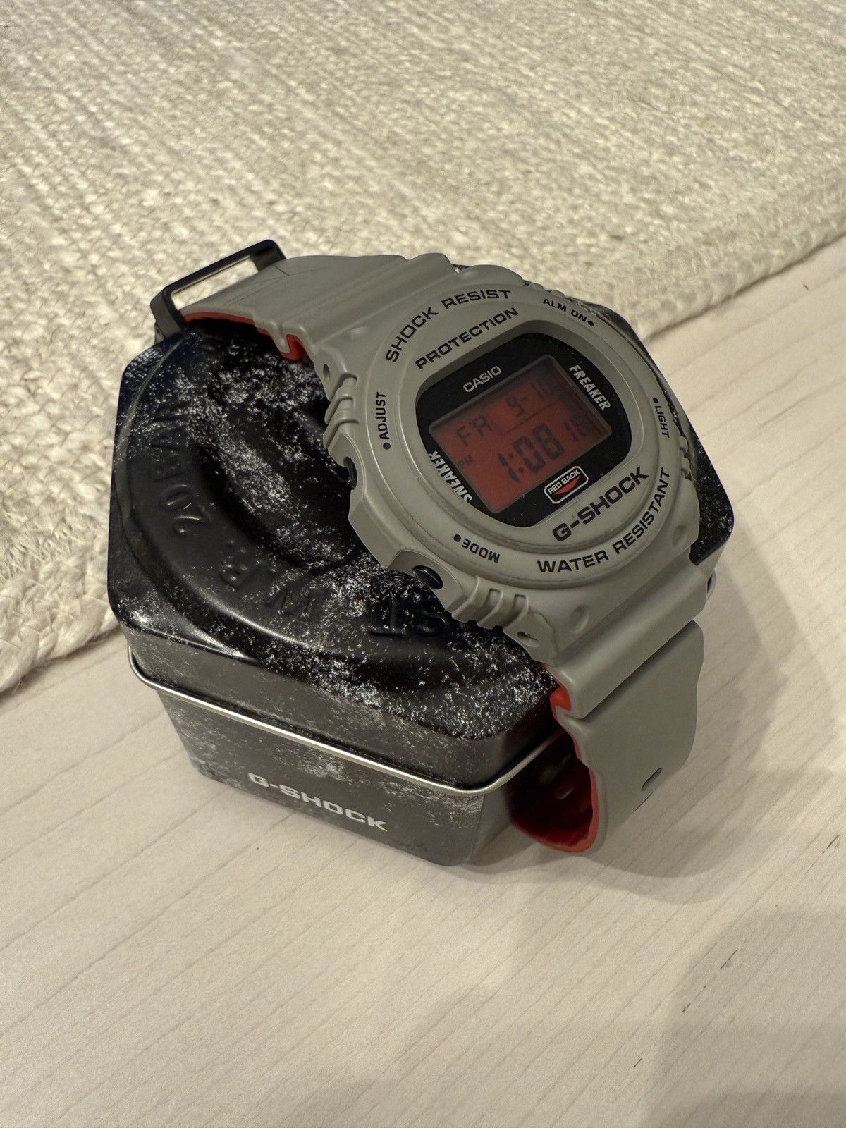 G Shock RARE G SHOCK SNEAKER FREAKER WATCH RARE Size ONE SIZE - 1 Thumbnail