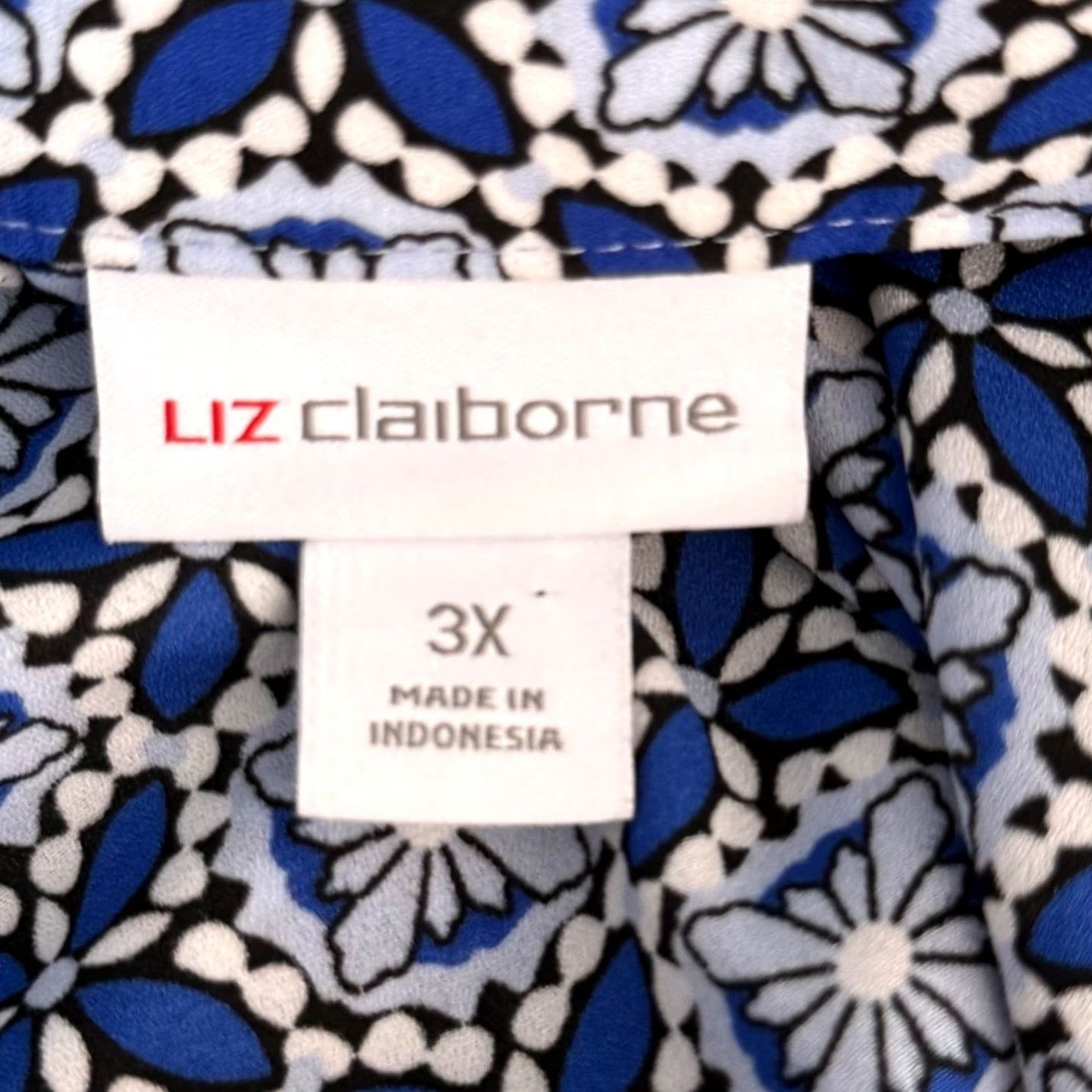 Liz Claiborne Liz Claiborne Womens 3X Blouse Blue Geometric Mosaic Split Neck SS Boho Coastal Artsy EUC Size XXL / US 16-18 / IT 52-54 - 6 Thumbnail