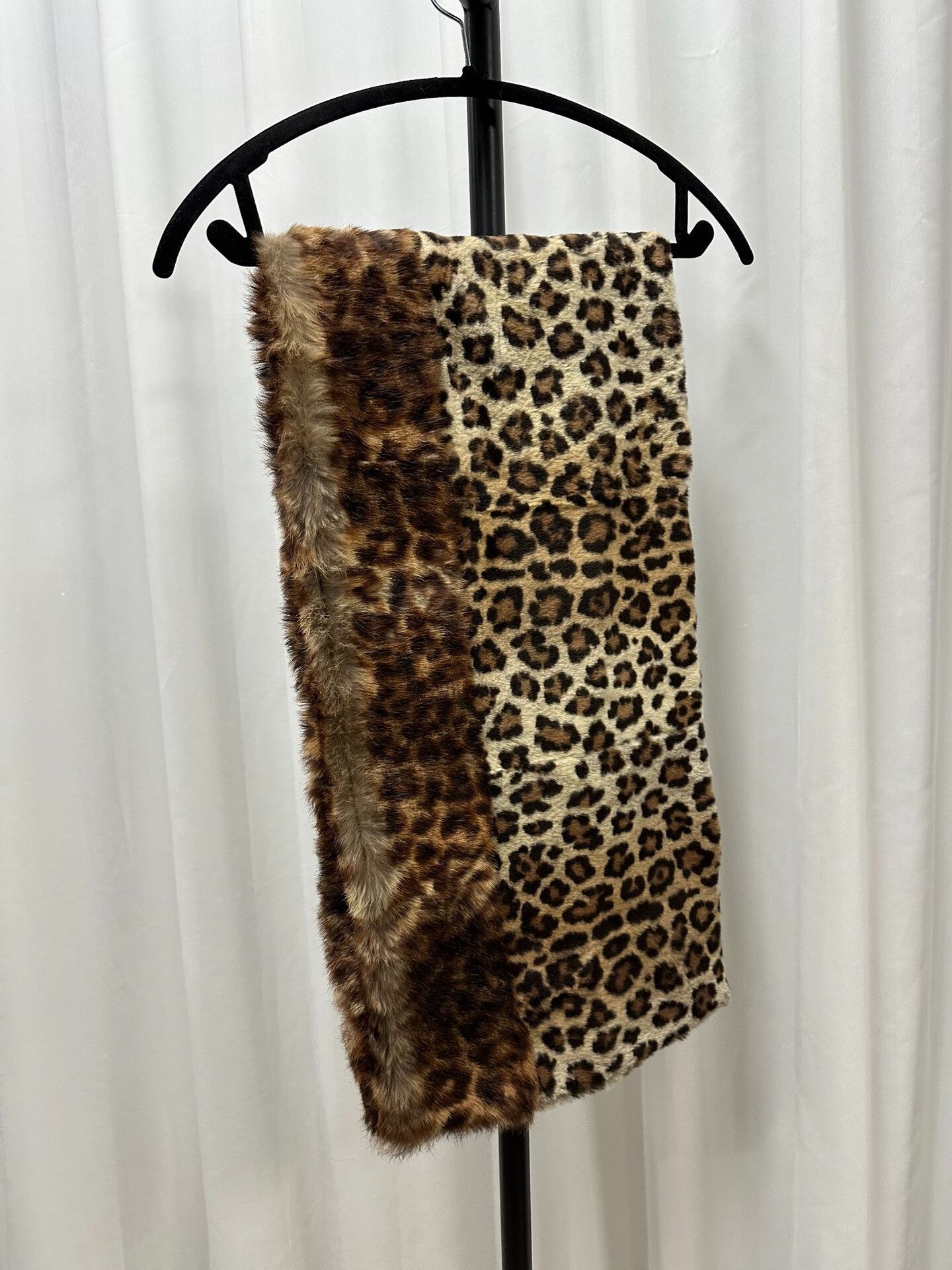 Dries Van Noten Dries Van Noten Leopard Print Scarf Size ONE SIZE - 1 Thumbnail
